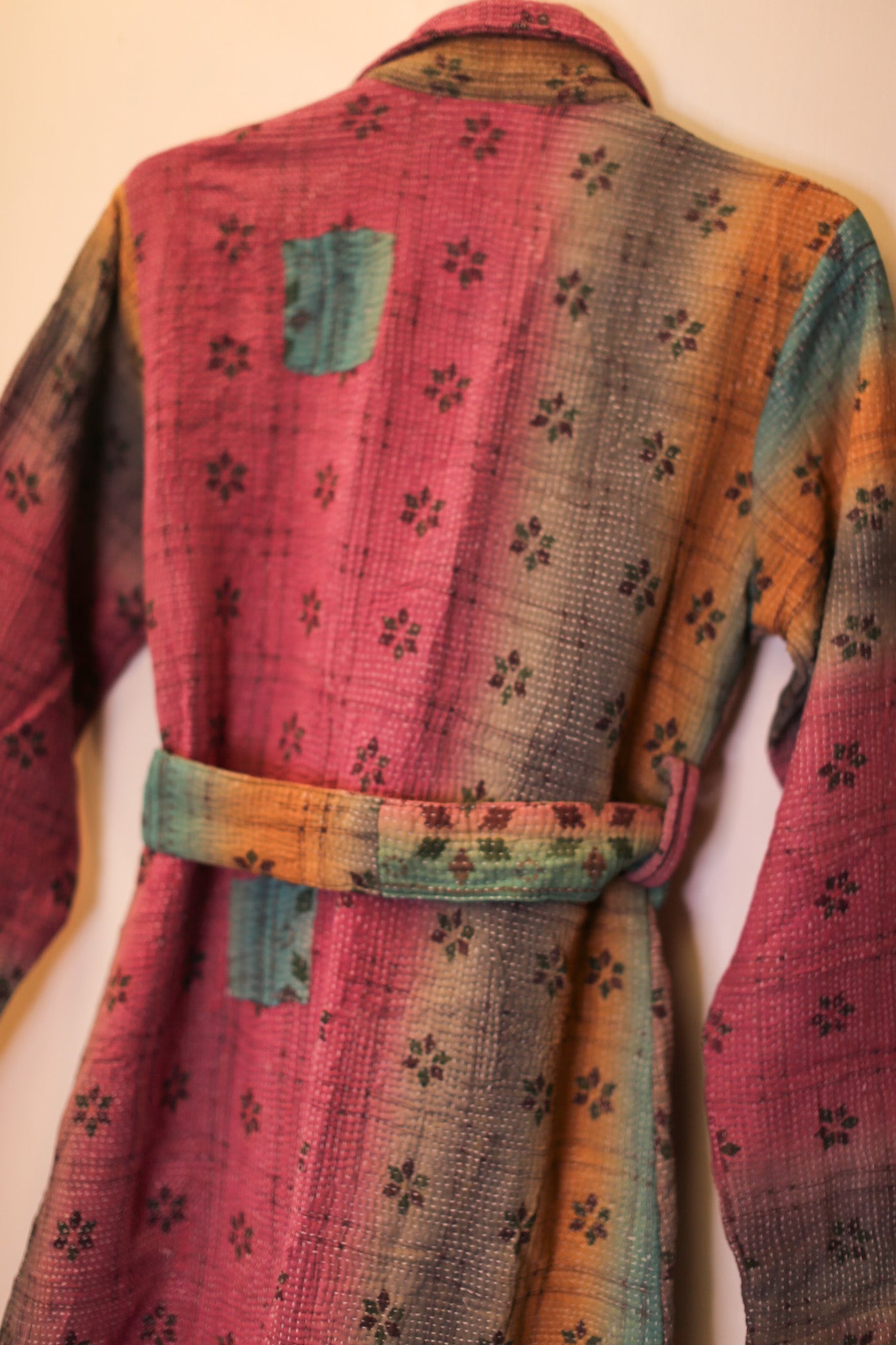 SC25 - 5 - BANGKOK TAILOR CLOTHING STORE - HANDMADE CLOTHING