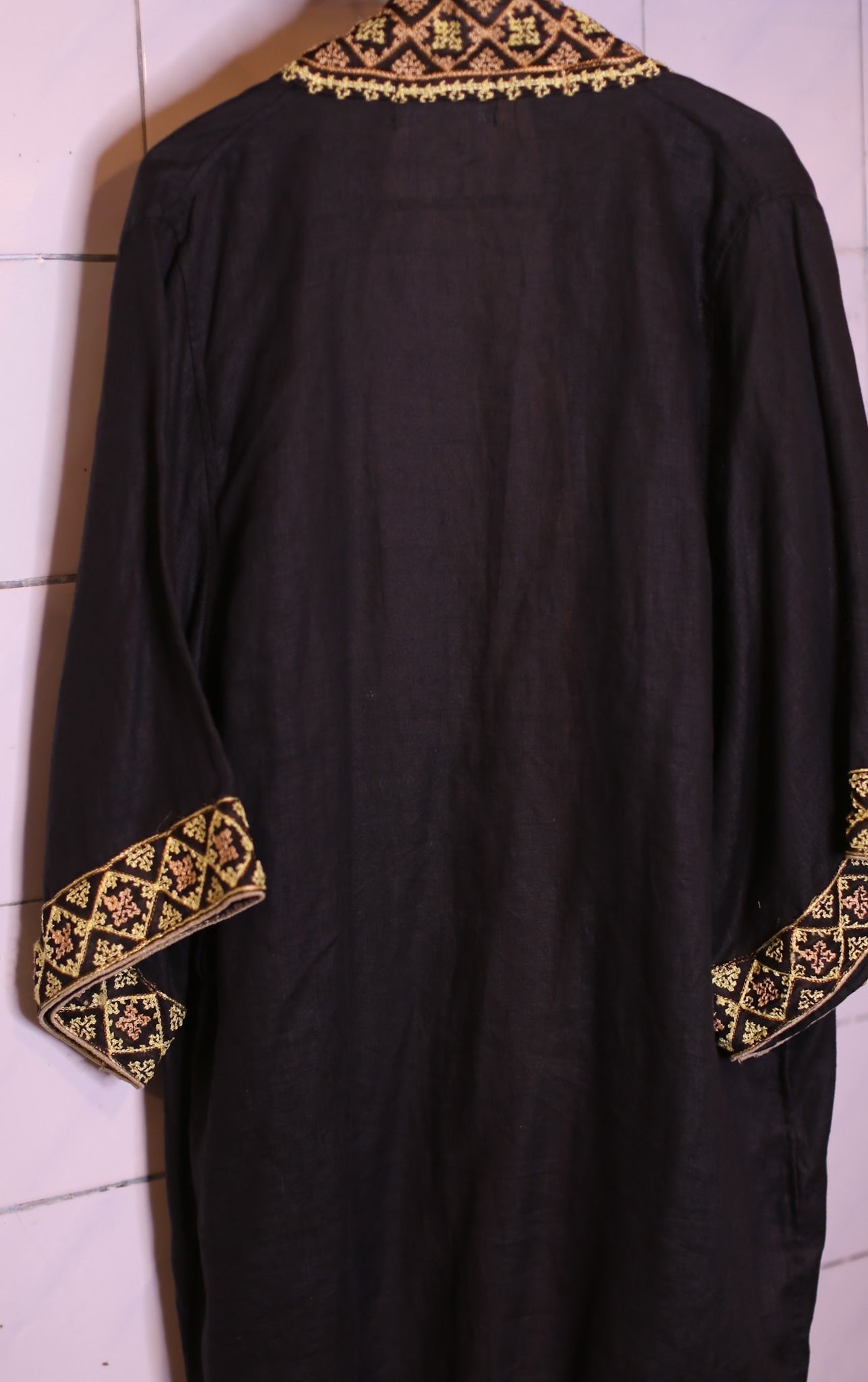 SC25 - 65 - BANGKOK TAILOR CLOTHING STORE - HANDMADE CLOTHING