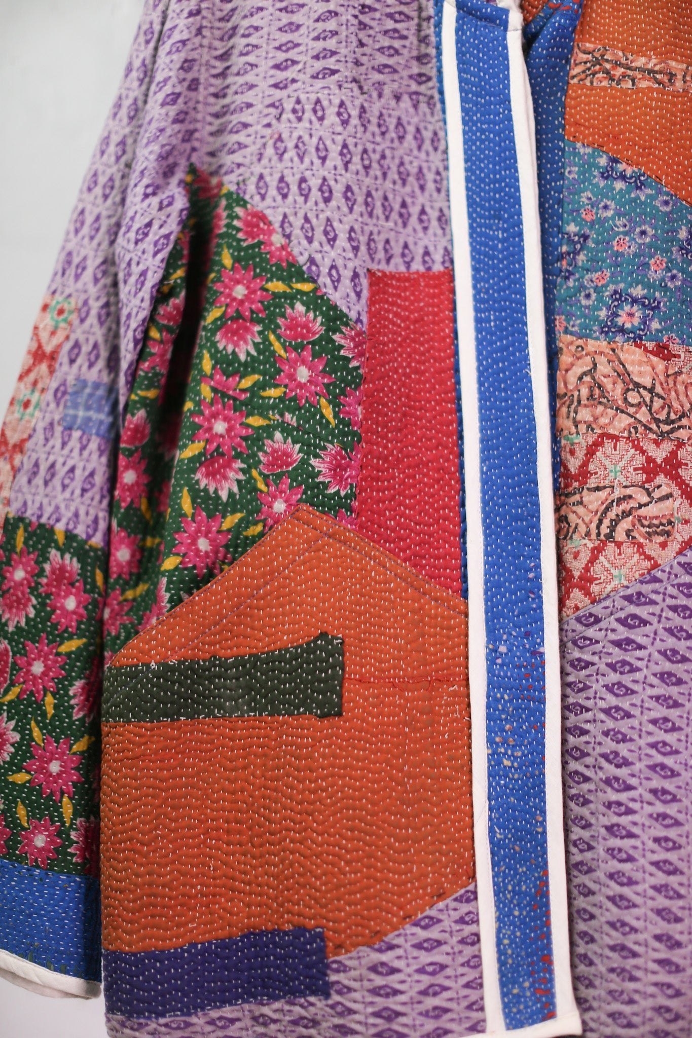 SC25 - 82 - BANGKOK TAILOR CLOTHING STORE - HANDMADE CLOTHING