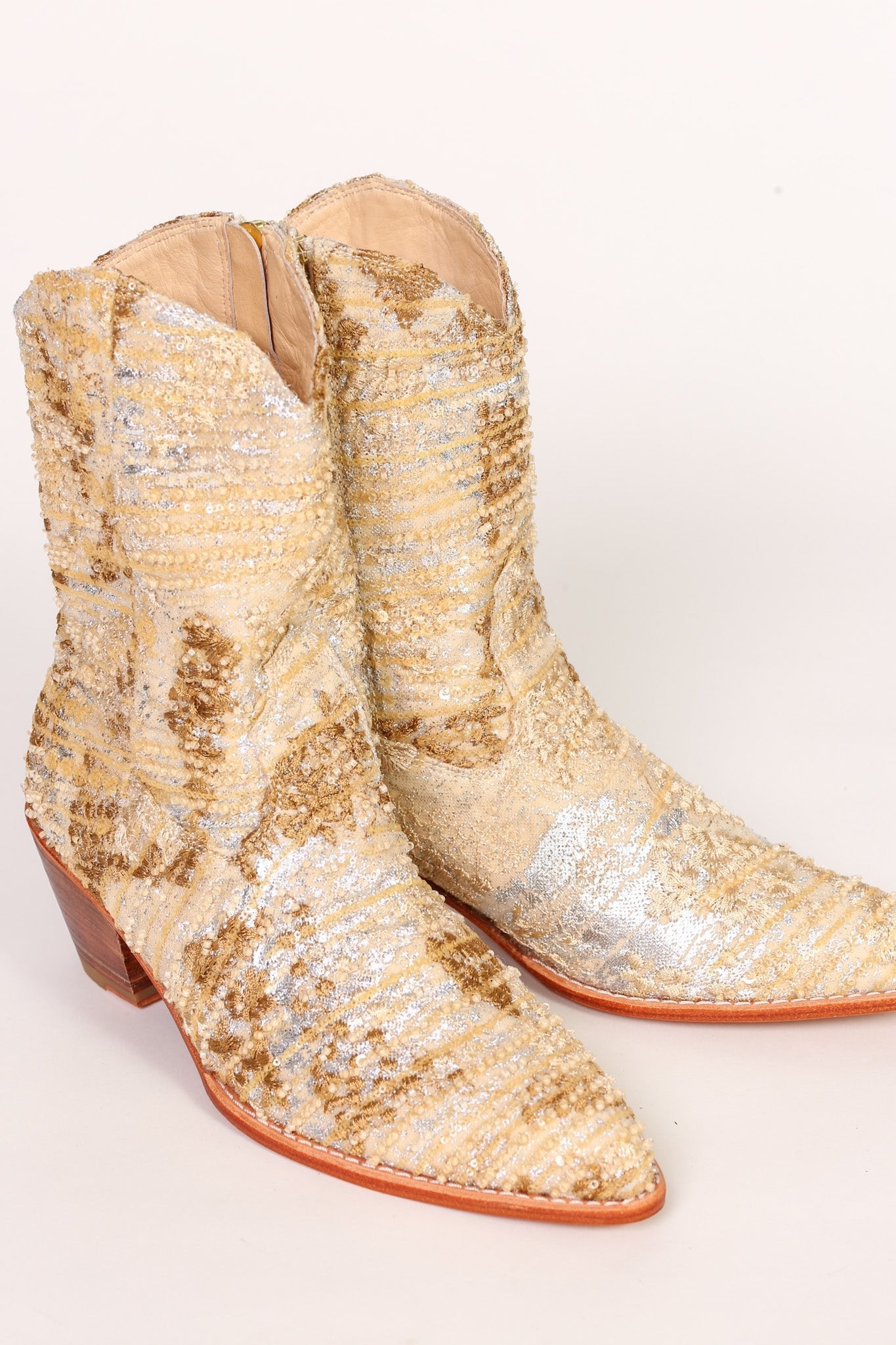 SEQUIN EMBROIDERED BOOTS LIVAS - BANGKOK TAILOR CLOTHING STORE - HANDMADE CLOTHING