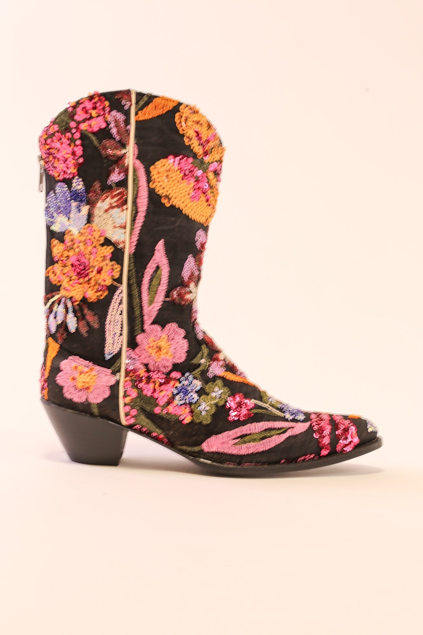 SEQUIN EMBROIDERED BOOTS TAYLOR - BANGKOK TAILOR CLOTHING STORE - HANDMADE CLOTHING