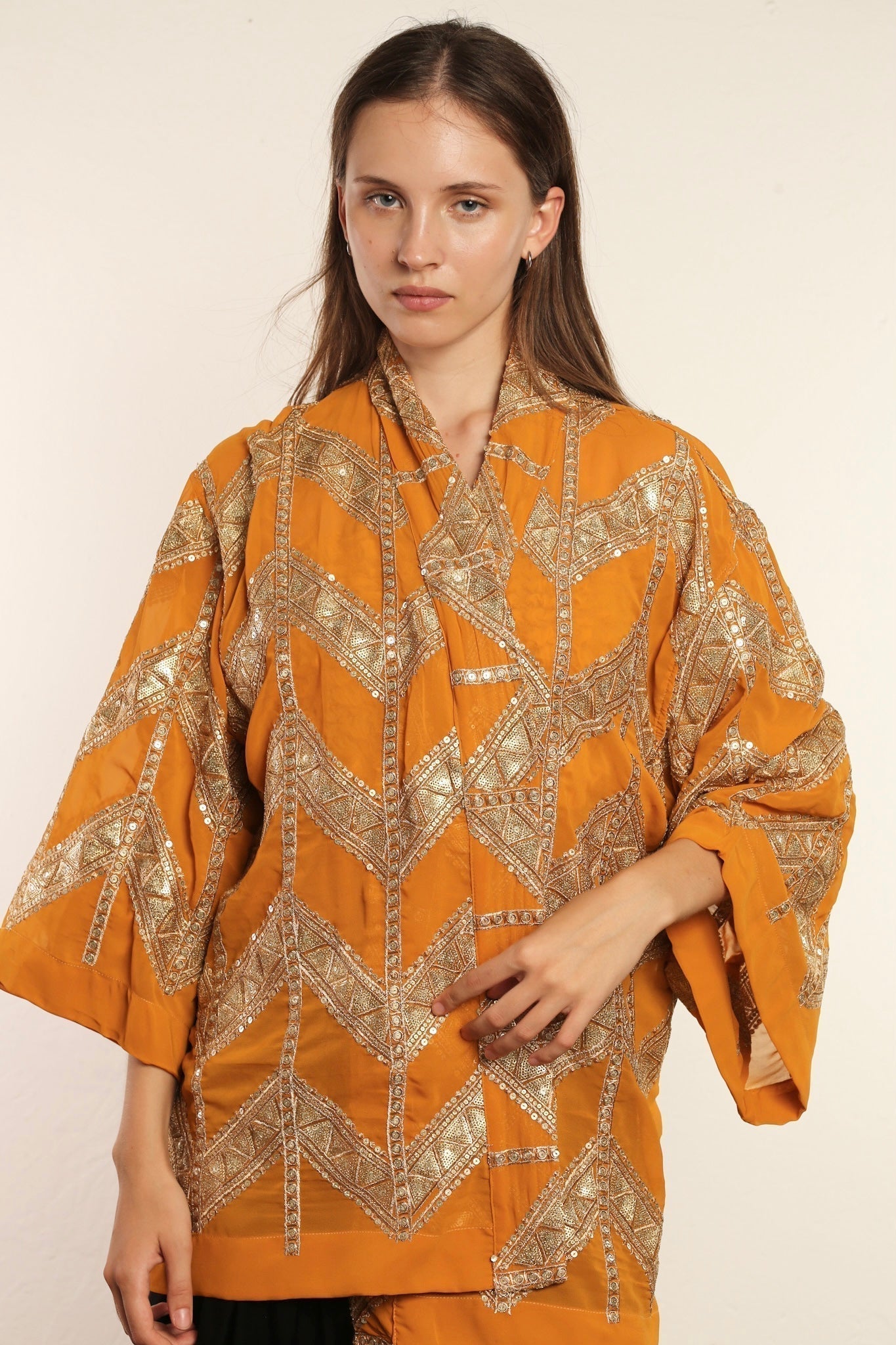 SHORT GOLDEN KIMONO GRETA - BANGKOK TAILOR CLOTHING STORE - HANDMADE CLOTHING