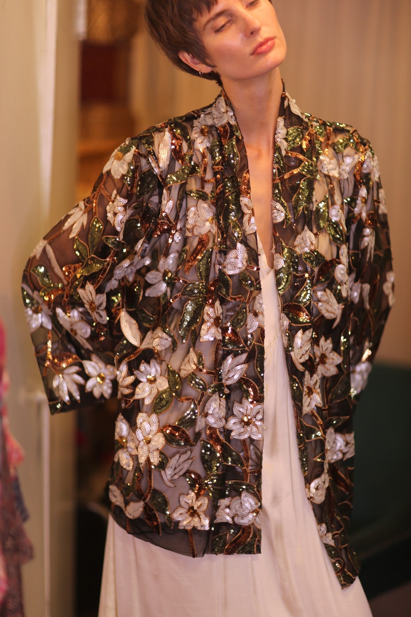 SHORT SILK KIMONO EMERALD - BANGKOK TAILOR CLOTHING STORE - HANDMADE CLOTHING