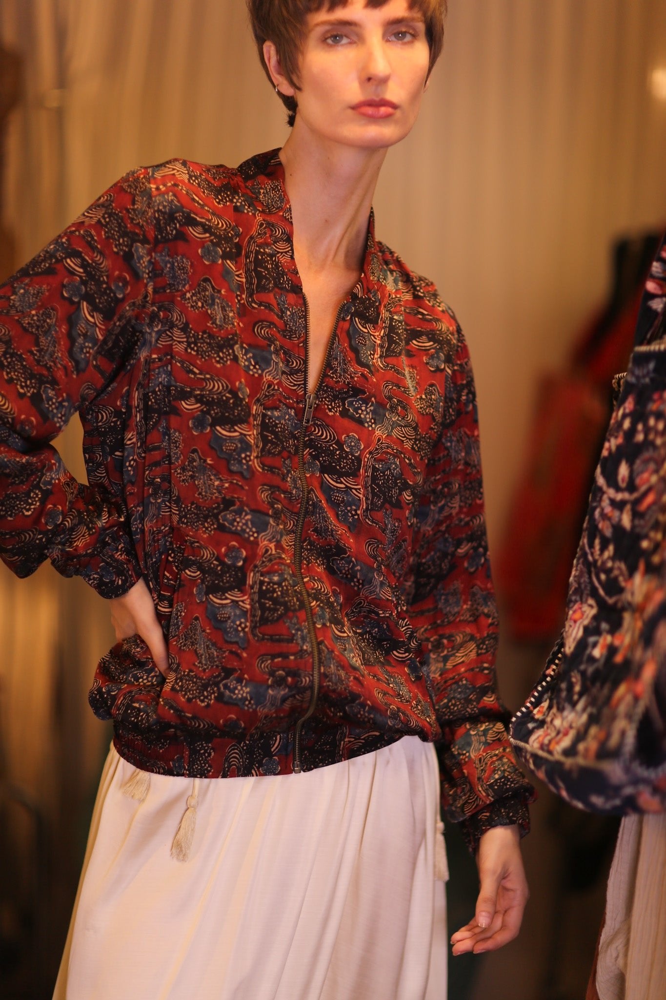 SILK BOMBER JACKET ANCHA RUBY - BANGKOK TAILOR CLOTHING STORE - HANDMADE CLOTHING