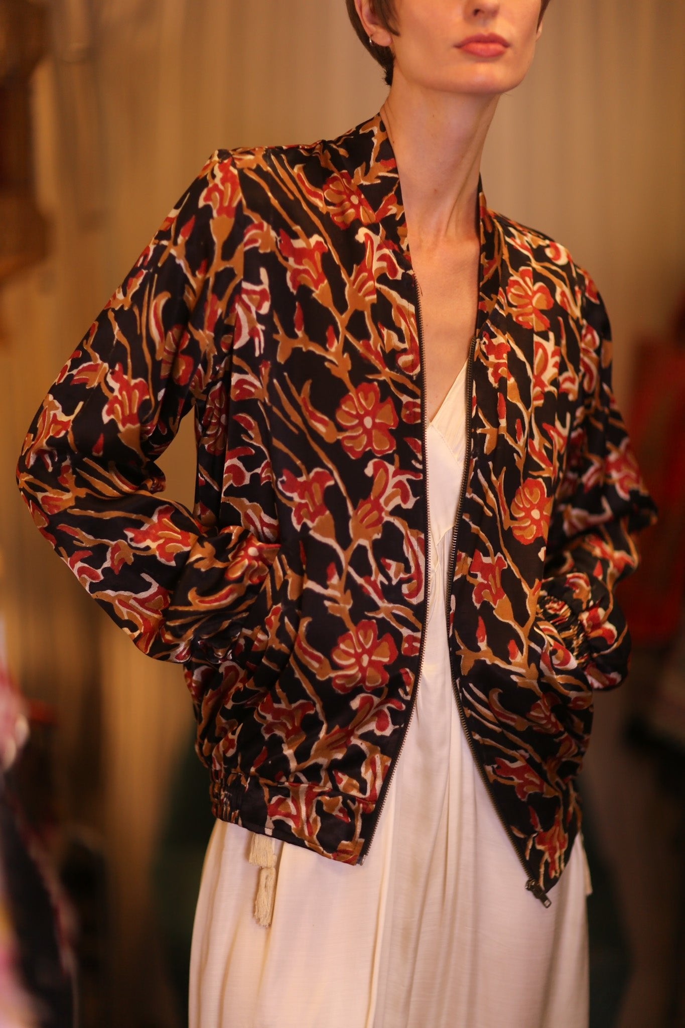 SILK BOMBER JACKET SCARLET - BANGKOK TAILOR CLOTHING STORE - HANDMADE CLOTHING