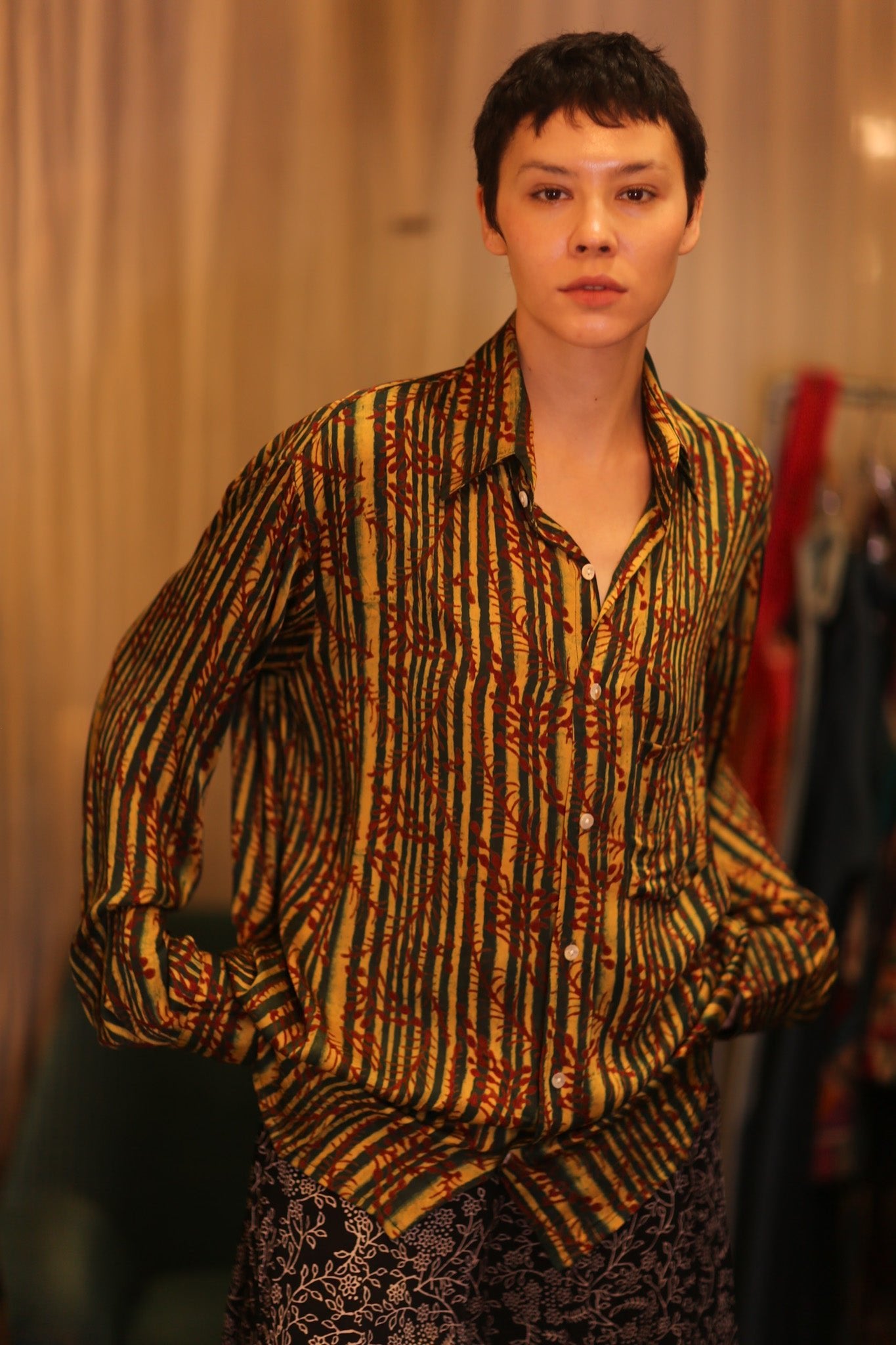 SILK BOYFRIEND SHIRT BAMREST - BANGKOK TAILOR CLOTHING STORE - HANDMADE CLOTHING