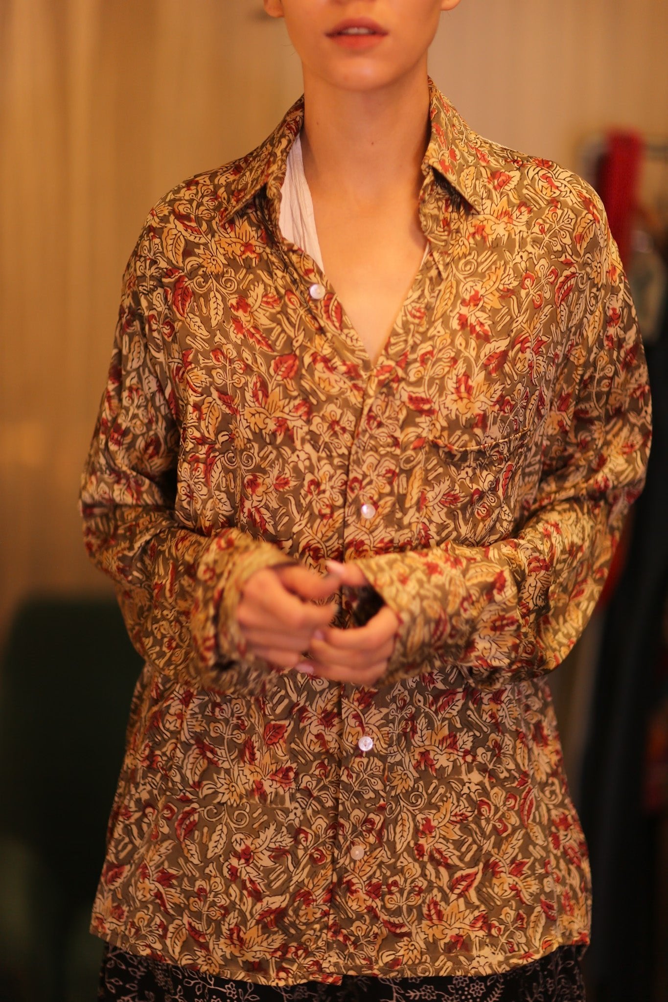 SILK BOYFRIEND SHIRT BILLIE AHAUNG - BANGKOK TAILOR CLOTHING STORE - HANDMADE CLOTHING