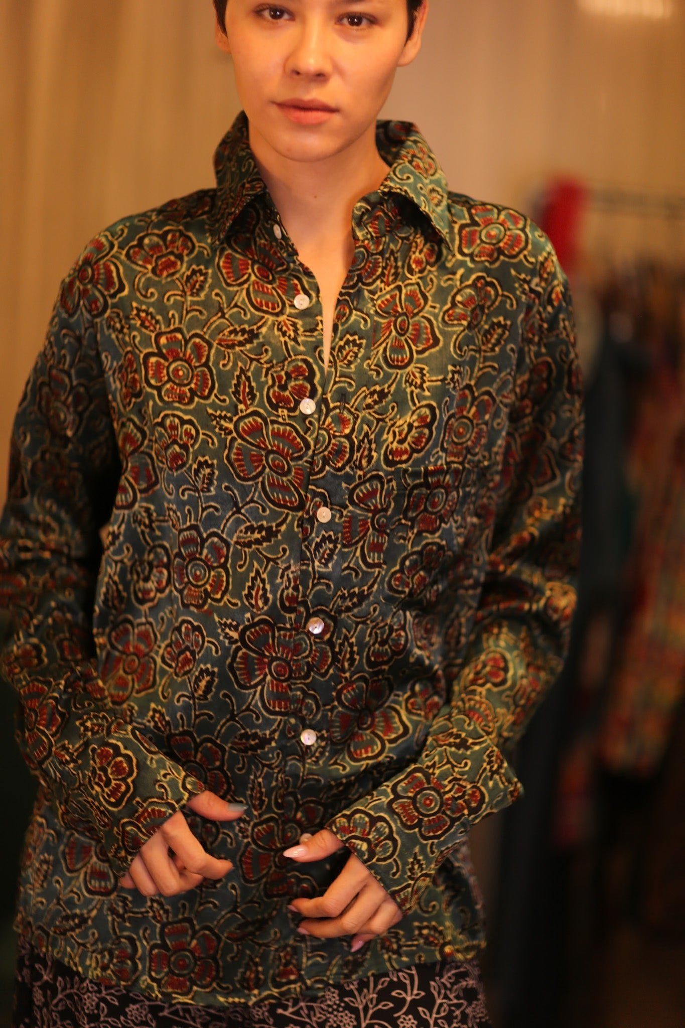 SILK BOYFRIEND SHIRT HTOO - BANGKOK TAILOR CLOTHING STORE - HANDMADE CLOTHING