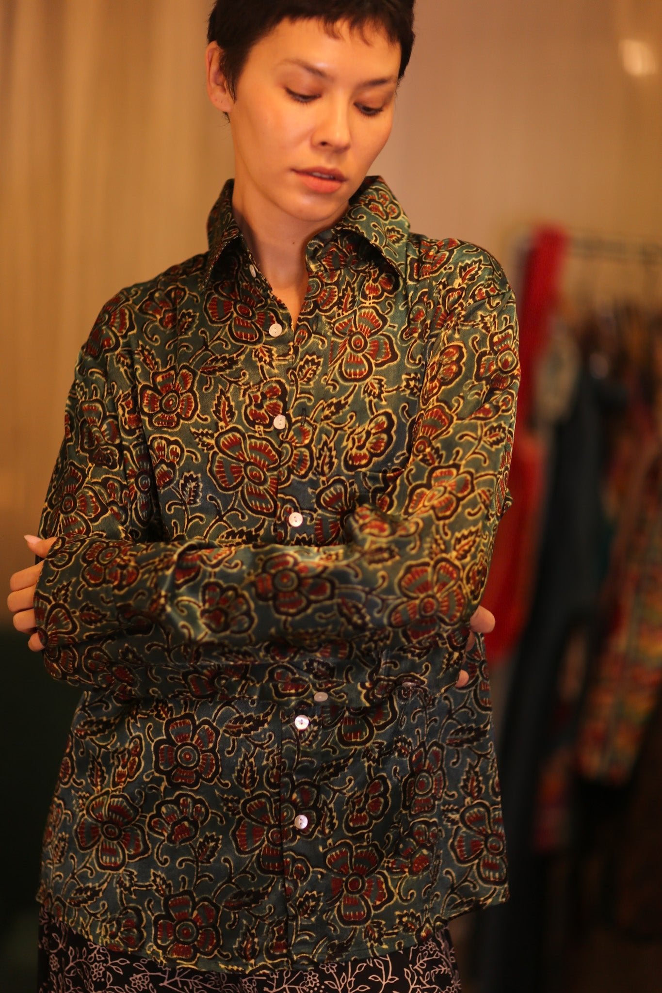 SILK BOYFRIEND SHIRT HTOO - BANGKOK TAILOR CLOTHING STORE - HANDMADE CLOTHING