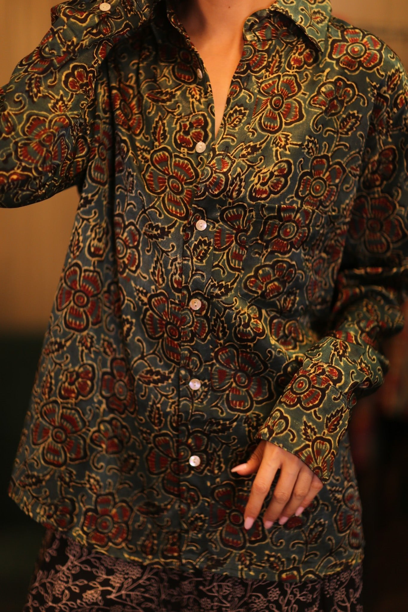 SILK BOYFRIEND SHIRT HTOO - BANGKOK TAILOR CLOTHING STORE - HANDMADE CLOTHING