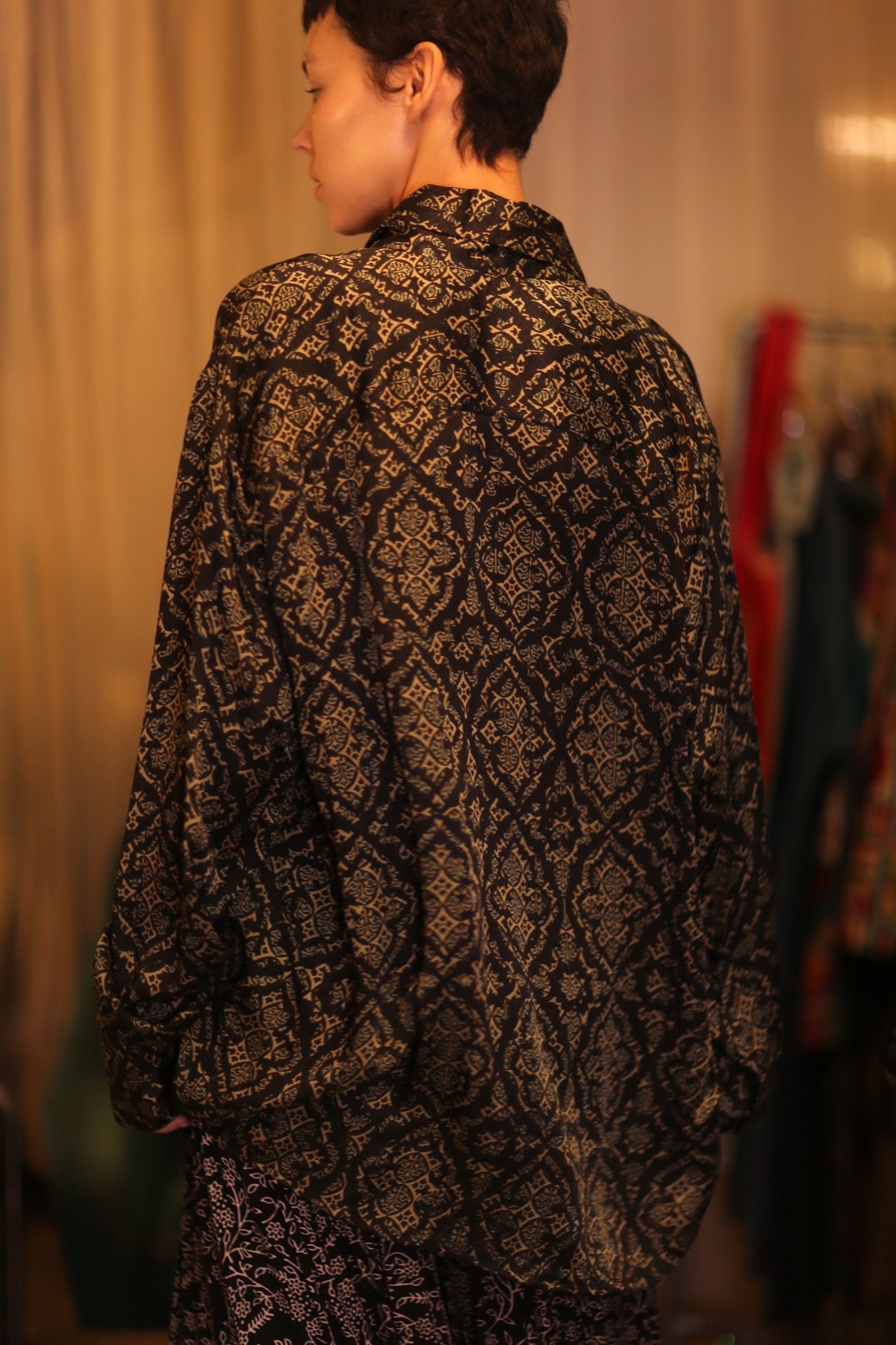 SILK BOYFRIEND SHIRT KANA - BANGKOK TAILOR CLOTHING STORE - HANDMADE CLOTHING