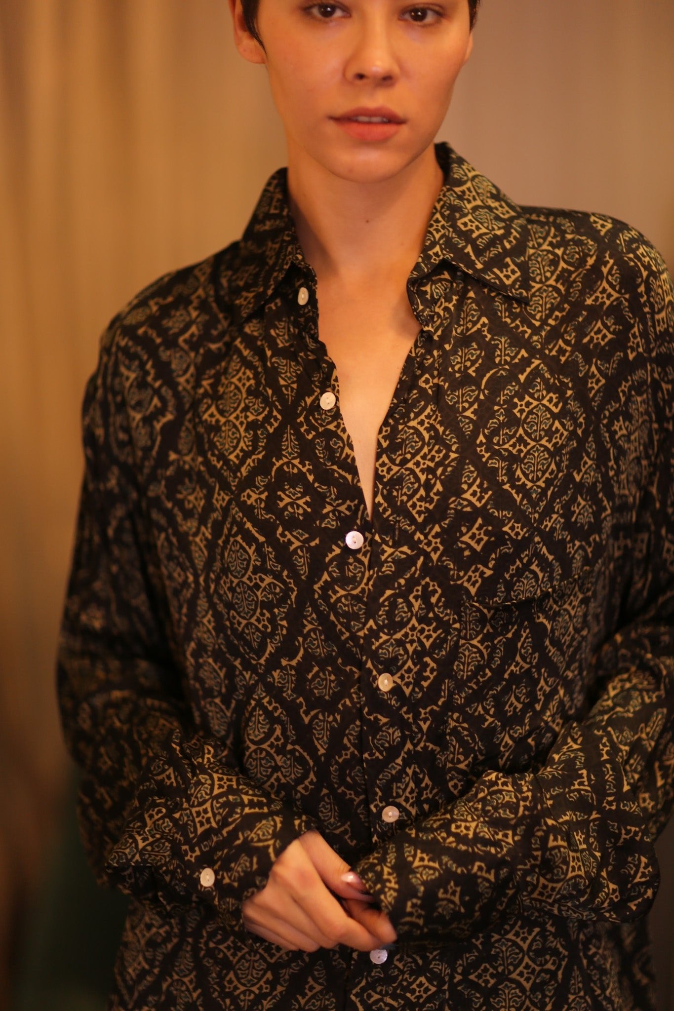 SILK BOYFRIEND SHIRT KANOTE - BANGKOK TAILOR CLOTHING STORE - HANDMADE CLOTHING