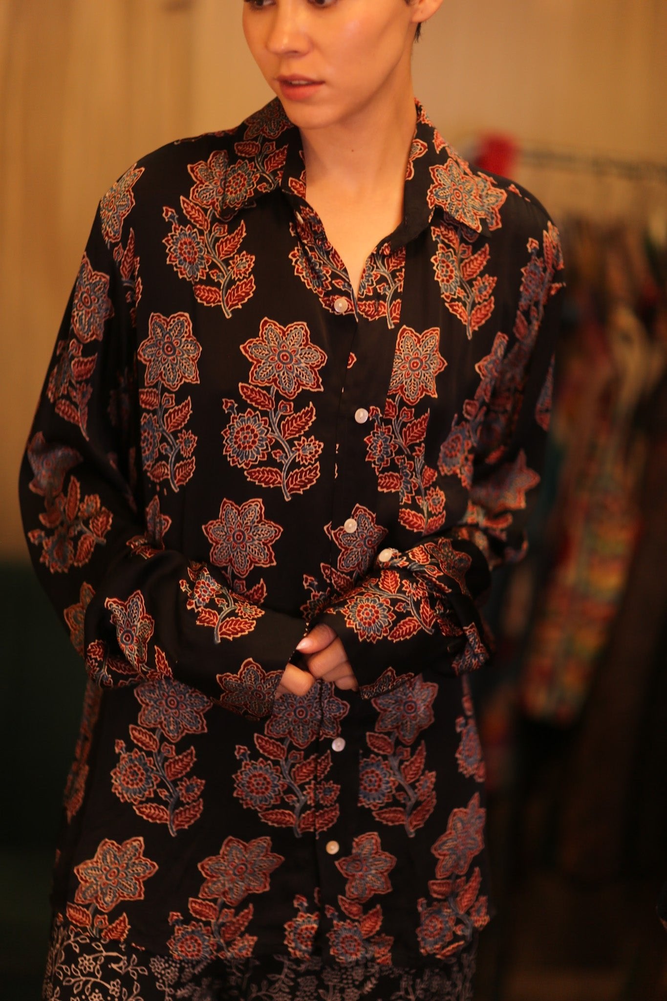 SILK BOYFRIEND SHIRT LATPAN - BANGKOK TAILOR CLOTHING STORE - HANDMADE CLOTHING