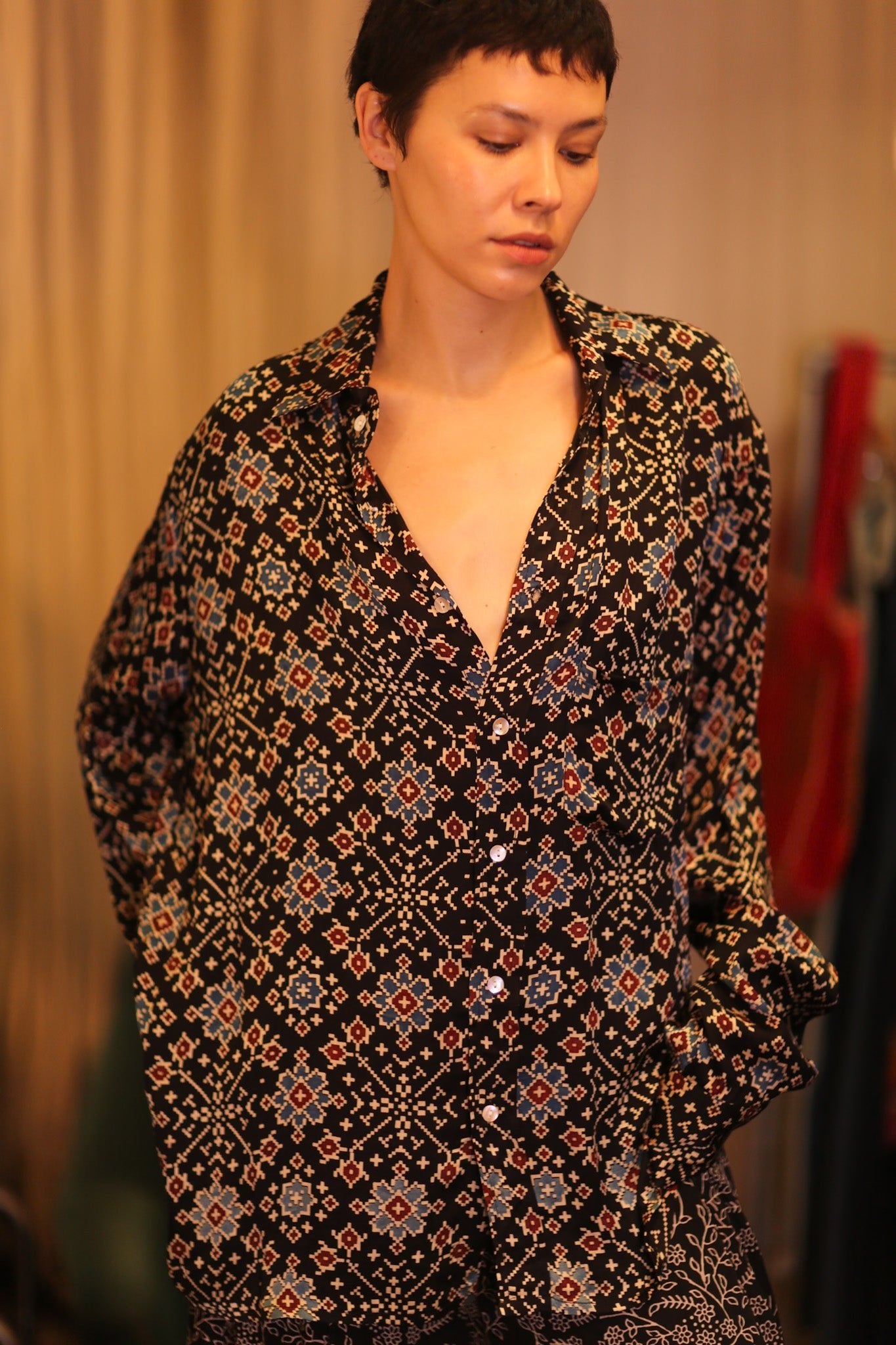 SILK BOYFRIEND SHIRT MOKOK - BANGKOK TAILOR CLOTHING STORE - HANDMADE CLOTHING