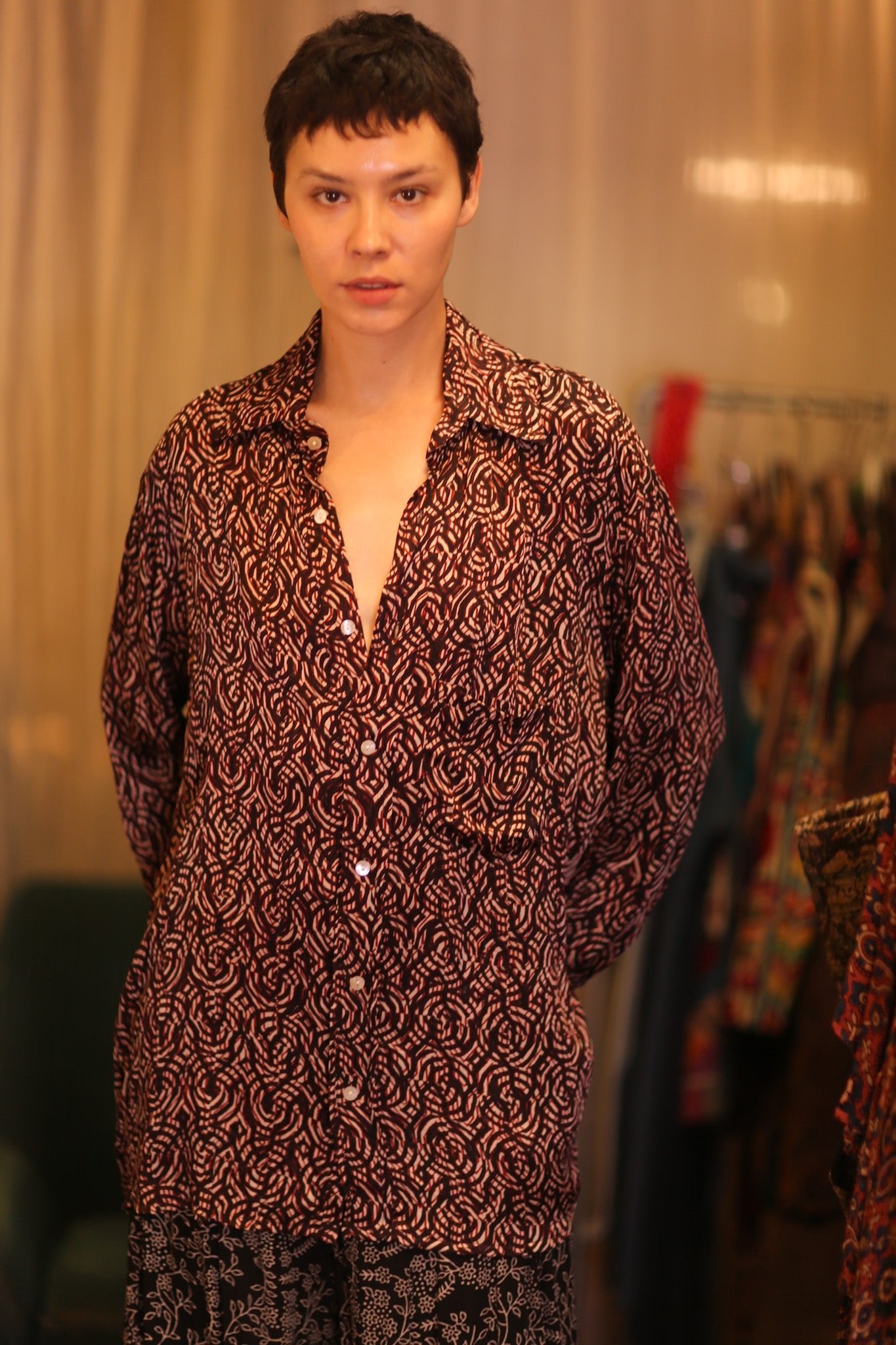 SILK BOYFRIEND SHIRT NINI - BANGKOK TAILOR CLOTHING STORE - HANDMADE CLOTHING