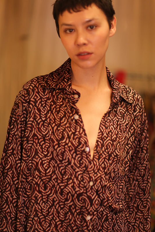 SILK BOYFRIEND SHIRT NINI - BANGKOK TAILOR CLOTHING STORE - HANDMADE CLOTHING