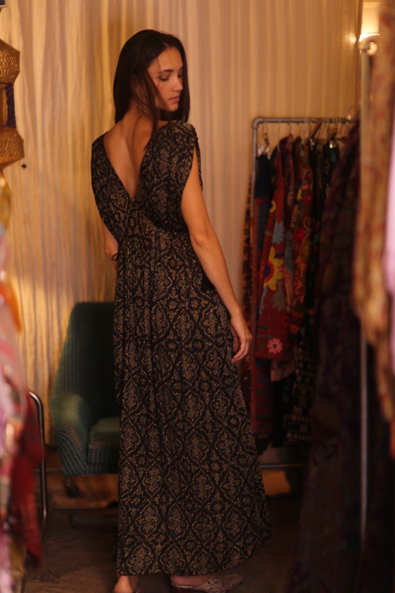 SILK DRESS VICTORIA BROWNY - BANGKOK TAILOR CLOTHING STORE - HANDMADE CLOTHING