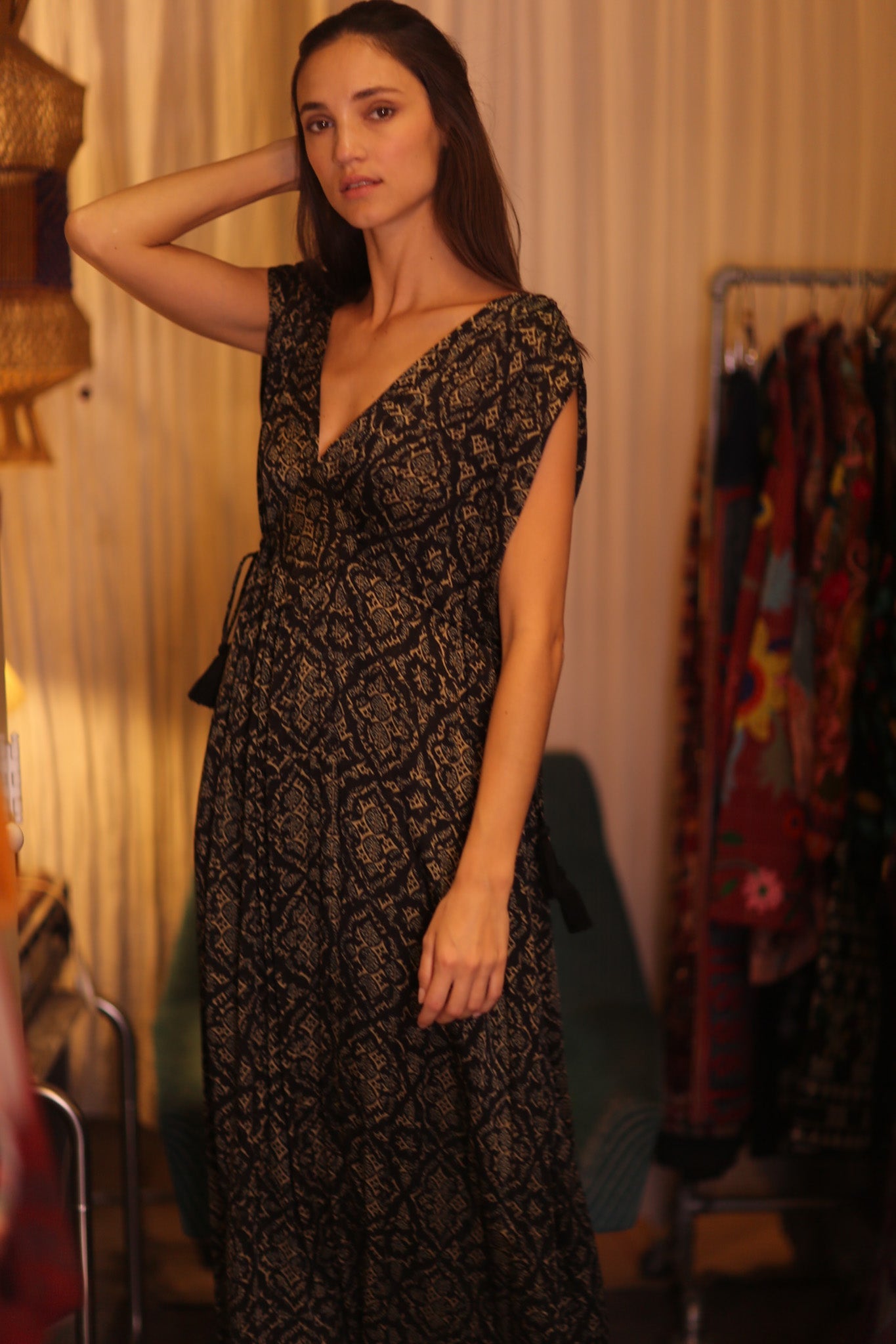 SILK DRESS VICTORIA BROWNY - BANGKOK TAILOR CLOTHING STORE - HANDMADE CLOTHING