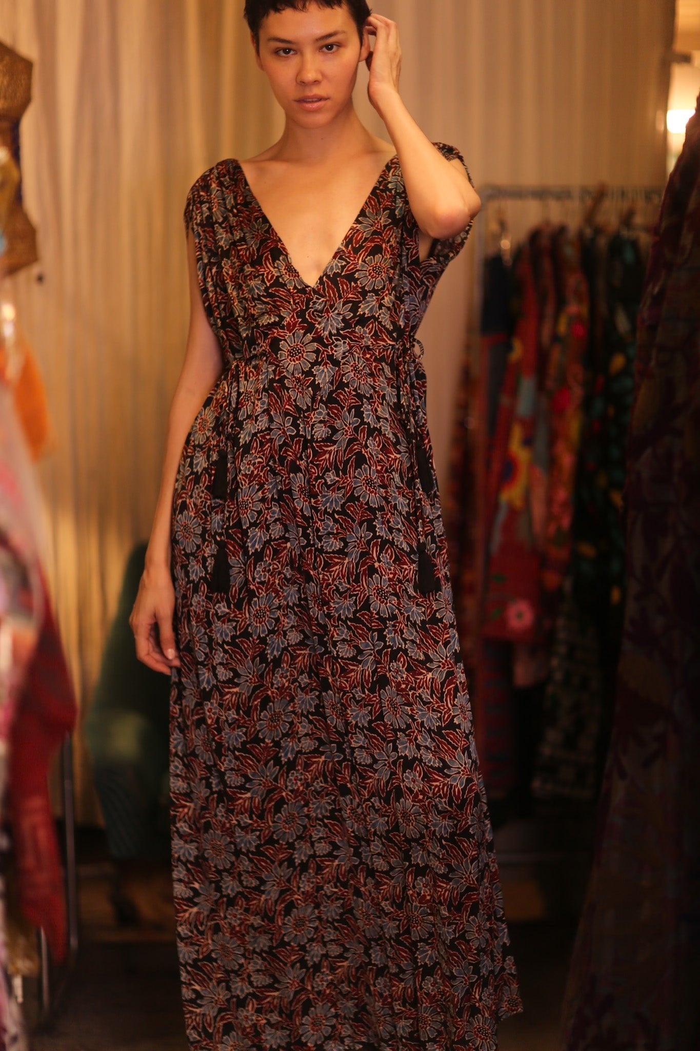 SILK DRESS VICTORIA MADISON - BANGKOK TAILOR CLOTHING STORE - HANDMADE CLOTHING