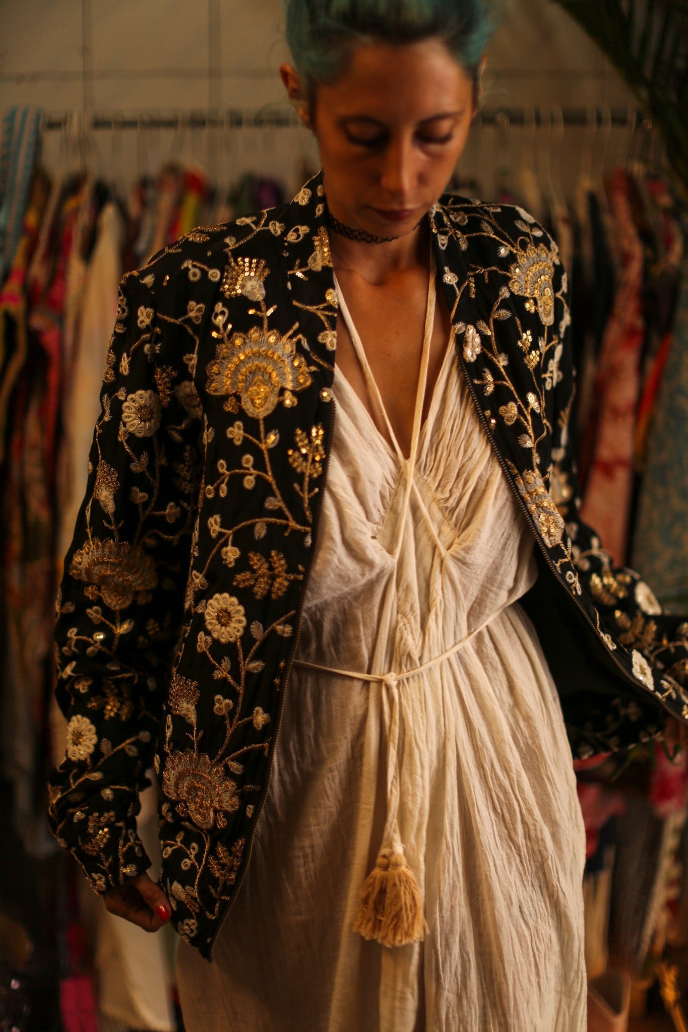 SILK EMBROIDERED BOMBER JACKET LISA - BANGKOK TAILOR CLOTHING STORE - HANDMADE CLOTHING