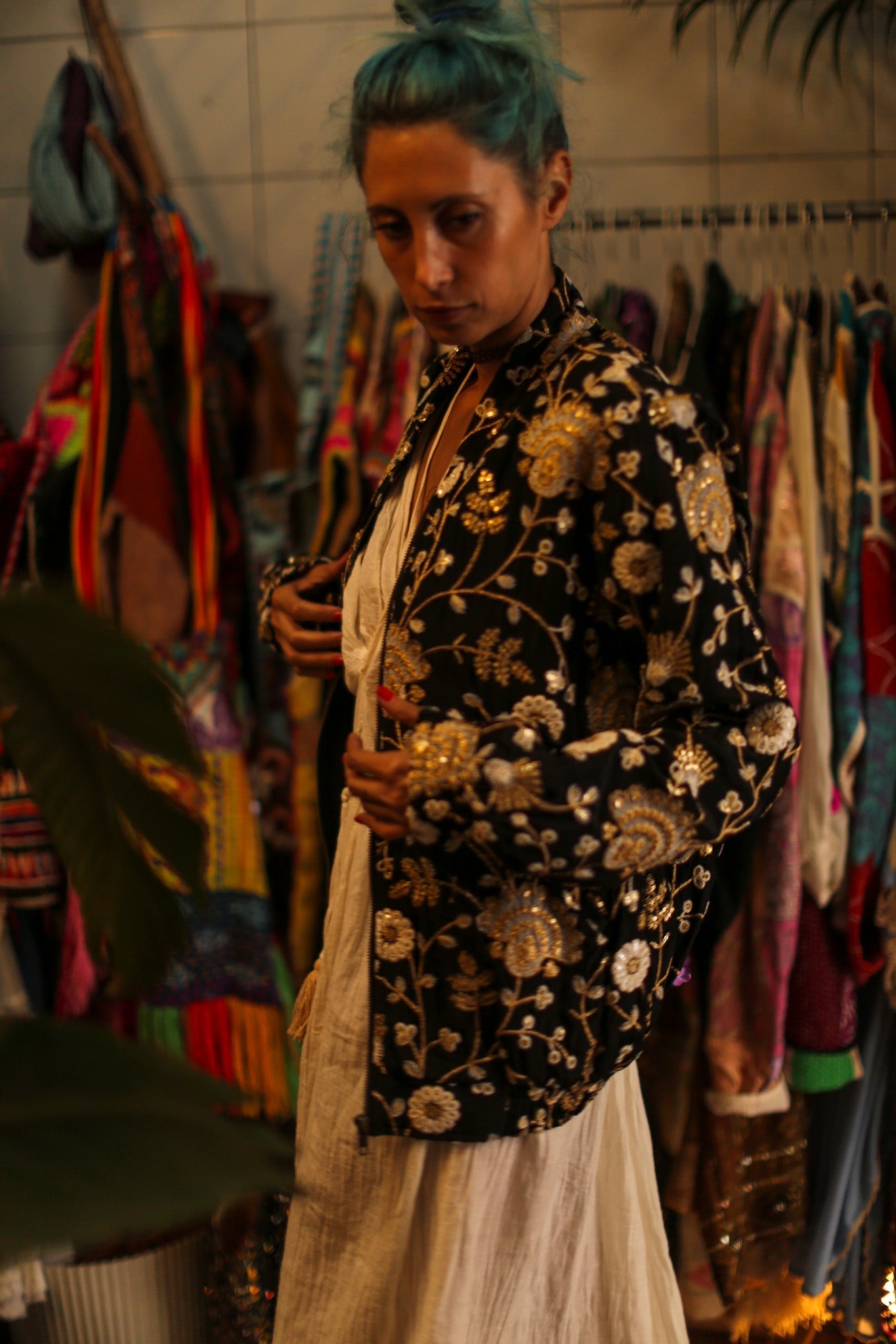 SILK EMBROIDERED BOMBER JACKET LISA - BANGKOK TAILOR CLOTHING STORE - HANDMADE CLOTHING
