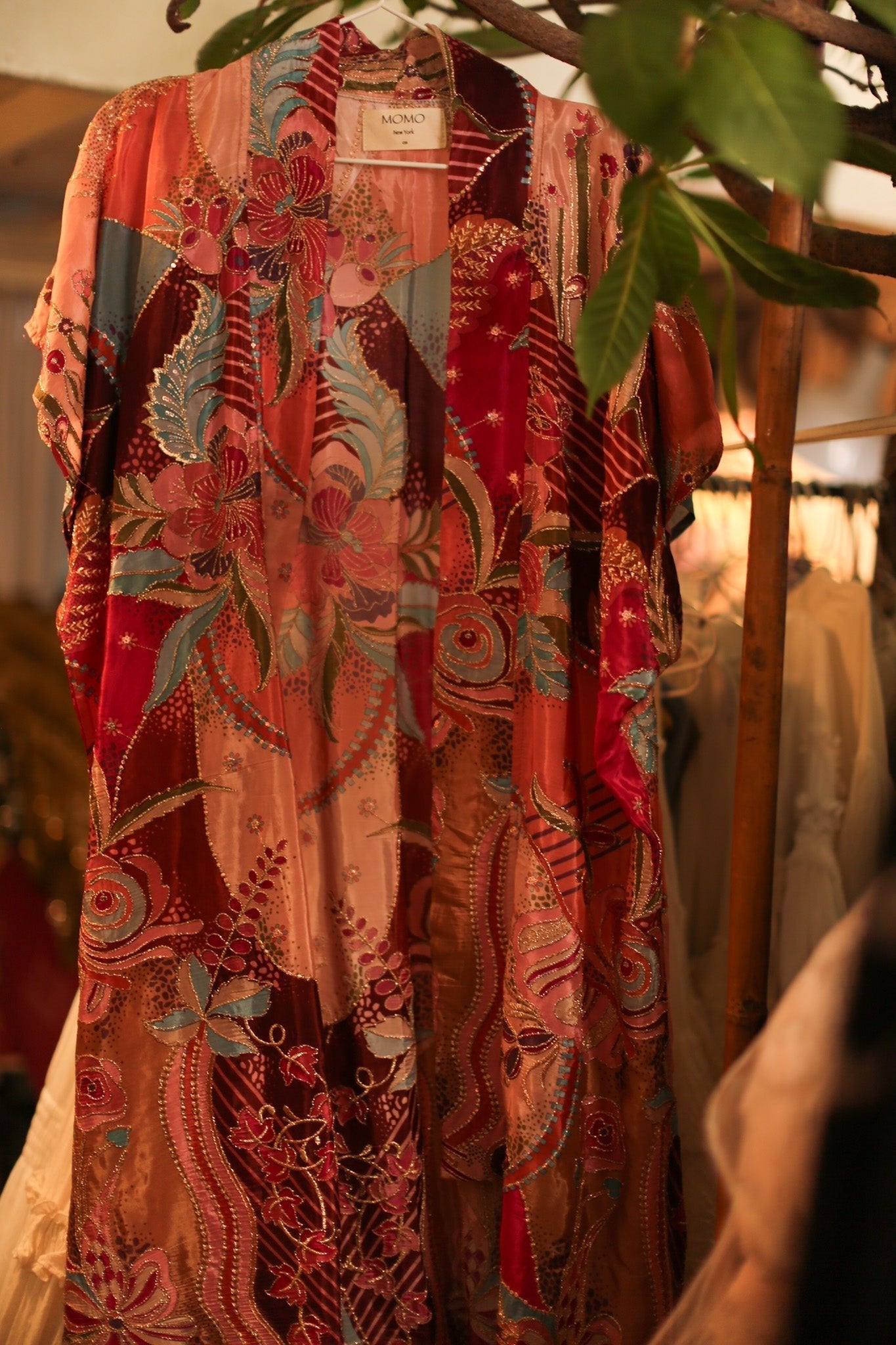 SILK EMBROIDERED KIMONO ABNER - BANGKOK TAILOR CLOTHING STORE - HANDMADE CLOTHING