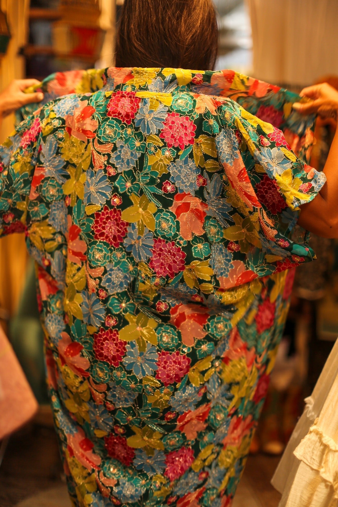 SILK EMBROIDERED KIMONO HANSU - BANGKOK TAILOR CLOTHING STORE - HANDMADE CLOTHING