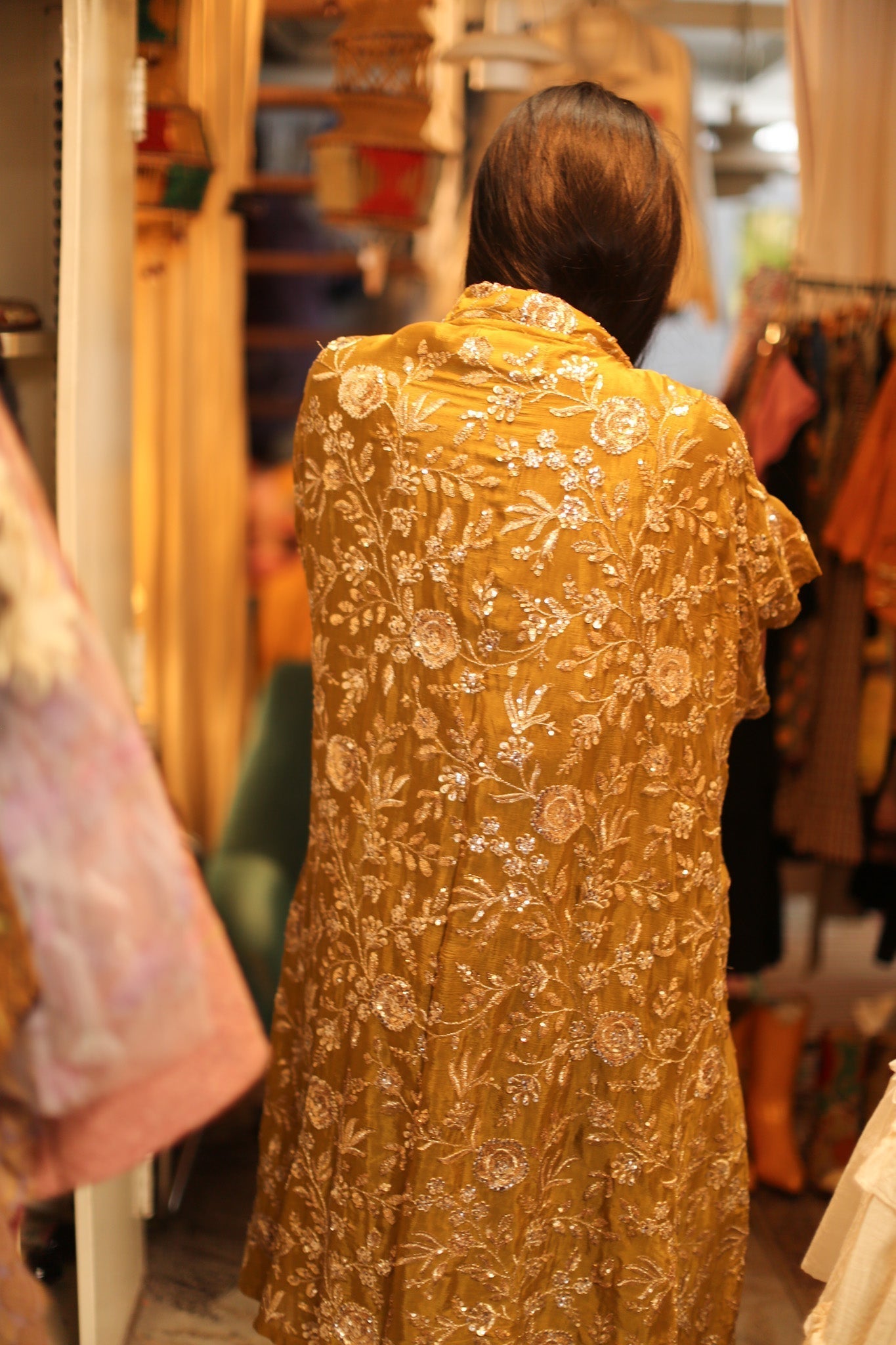 SILK EMBROIDERED KIMONO ODO - BANGKOK TAILOR CLOTHING STORE - HANDMADE CLOTHING