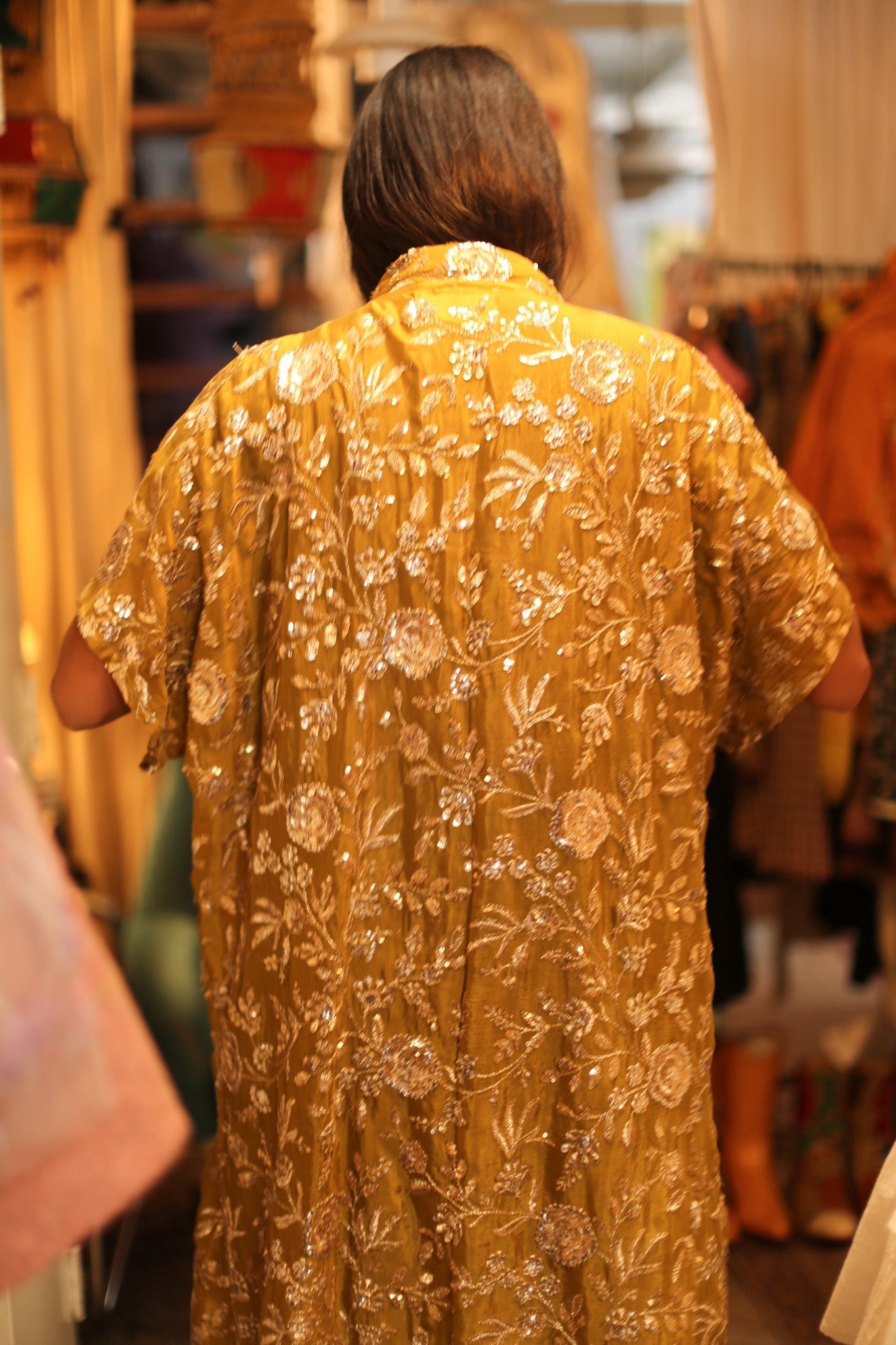 SILK EMBROIDERED KIMONO ODO - BANGKOK TAILOR CLOTHING STORE - HANDMADE CLOTHING