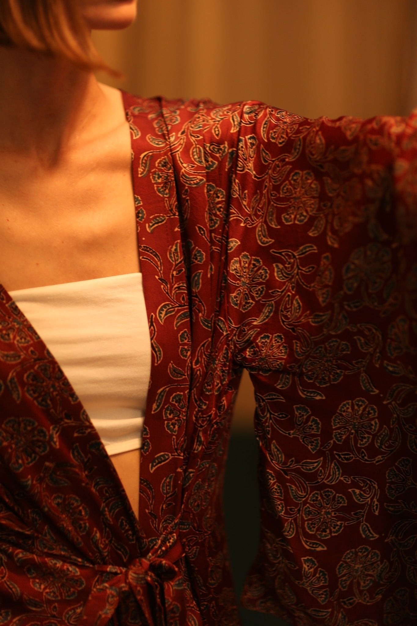 SILK HAND BLOCK PRINT KIMONO PINA BOENZA - BANGKOK TAILOR CLOTHING STORE - HANDMADE CLOTHING