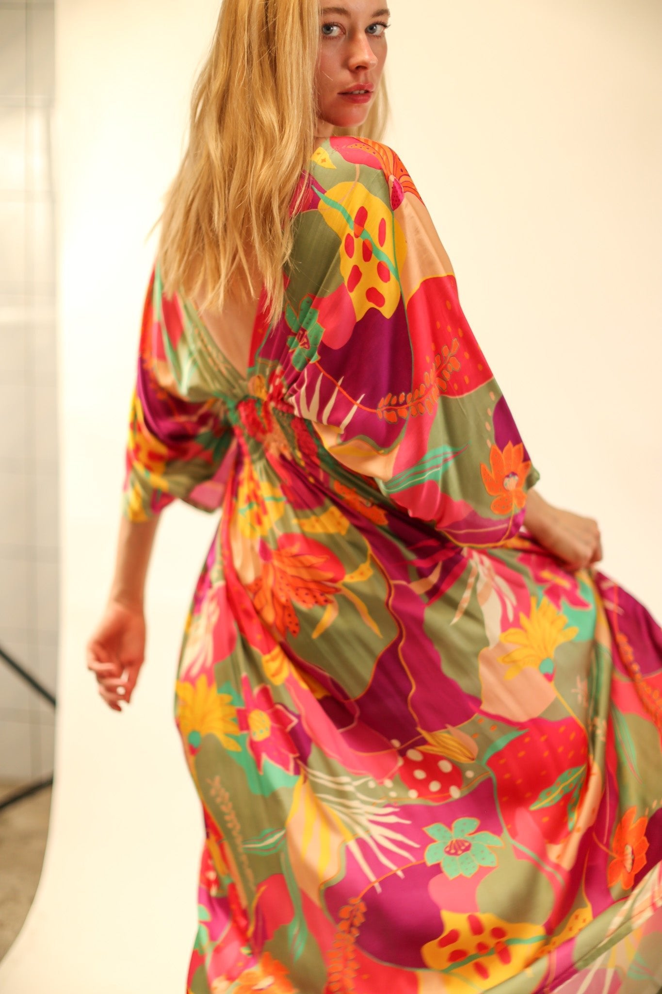 SILK KAFTAN DRESS HILLARY - BANGKOK TAILOR CLOTHING STORE - HANDMADE CLOTHING