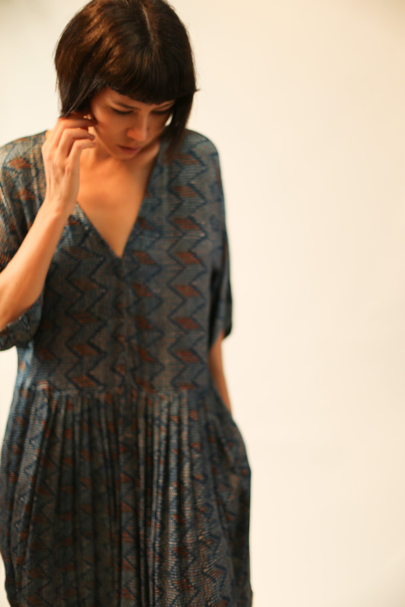 SILK KAFTAN DRESS LIA - BANGKOK TAILOR CLOTHING STORE - HANDMADE CLOTHING