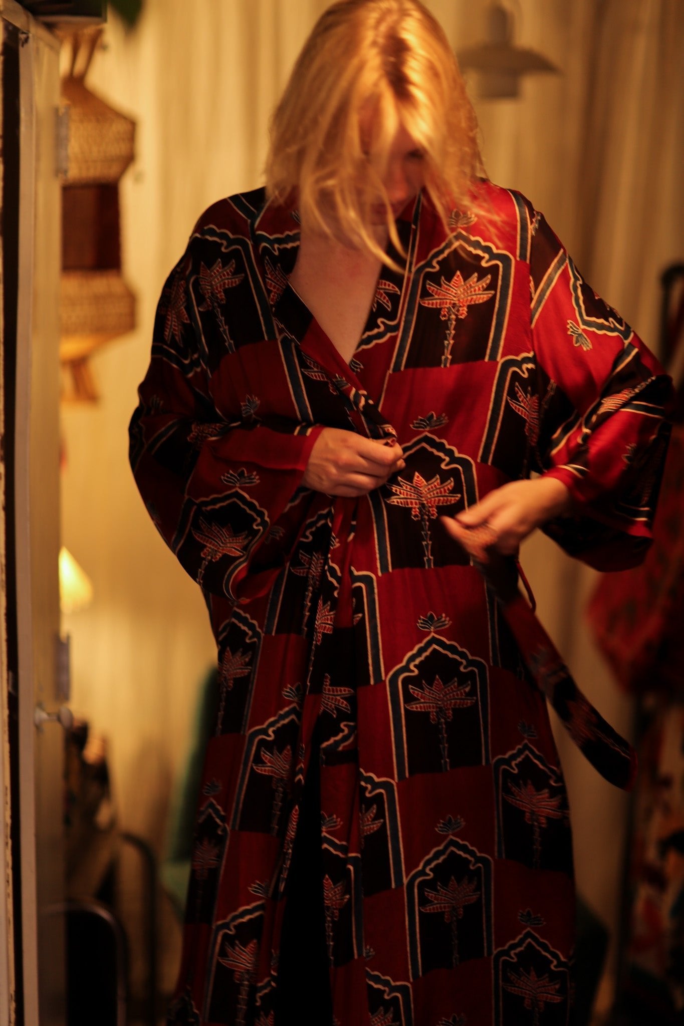 SILK KIMONO ARABIA - BANGKOK TAILOR CLOTHING STORE - HANDMADE CLOTHING