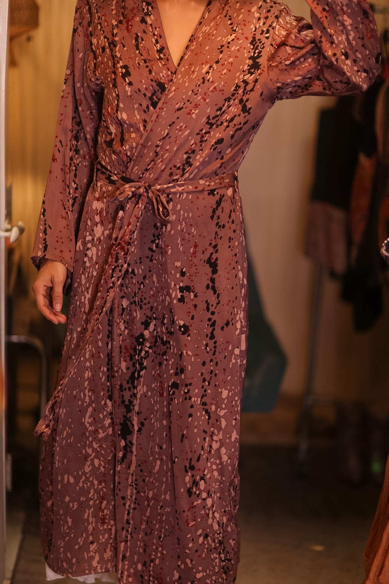 SILK KIMONO CONSTANCA CRYSTAL - BANGKOK TAILOR CLOTHING STORE - HANDMADE CLOTHING
