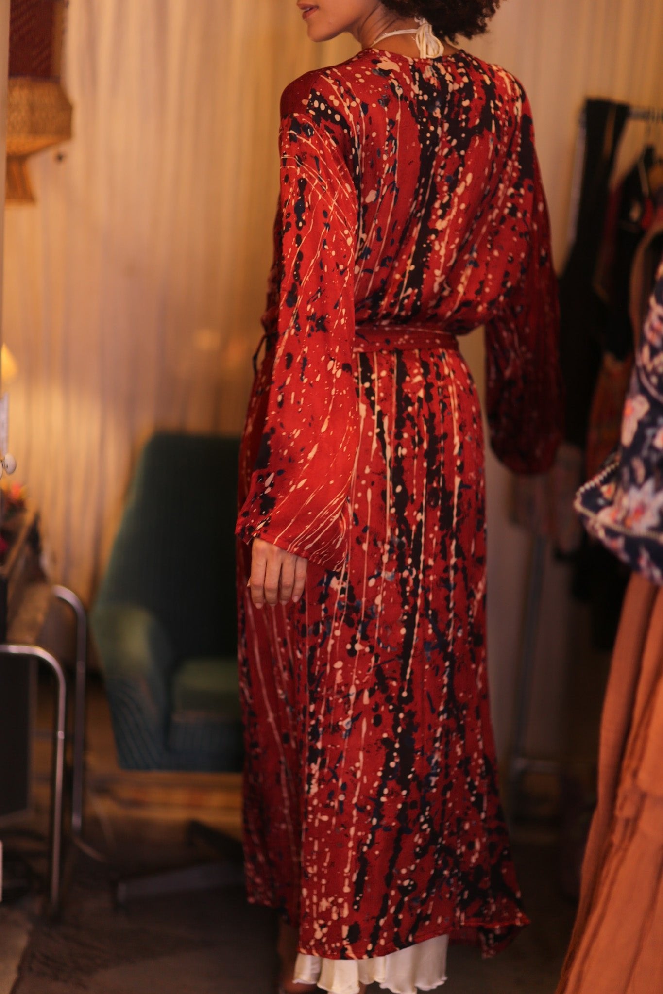 SILK KIMONO CONSTANCA JANE - BANGKOK TAILOR CLOTHING STORE - HANDMADE CLOTHING