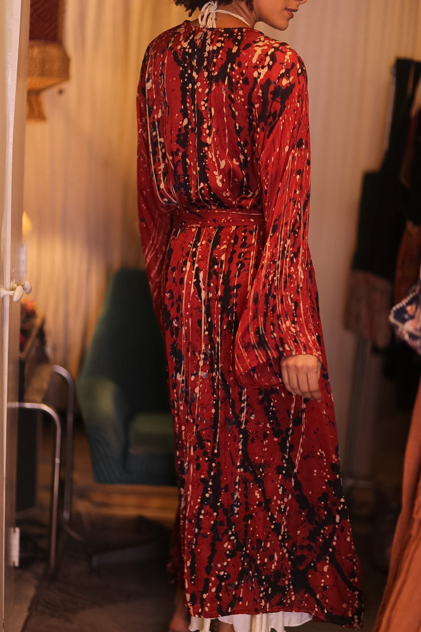 SILK KIMONO CONSTANCA JANE - BANGKOK TAILOR CLOTHING STORE - HANDMADE CLOTHING