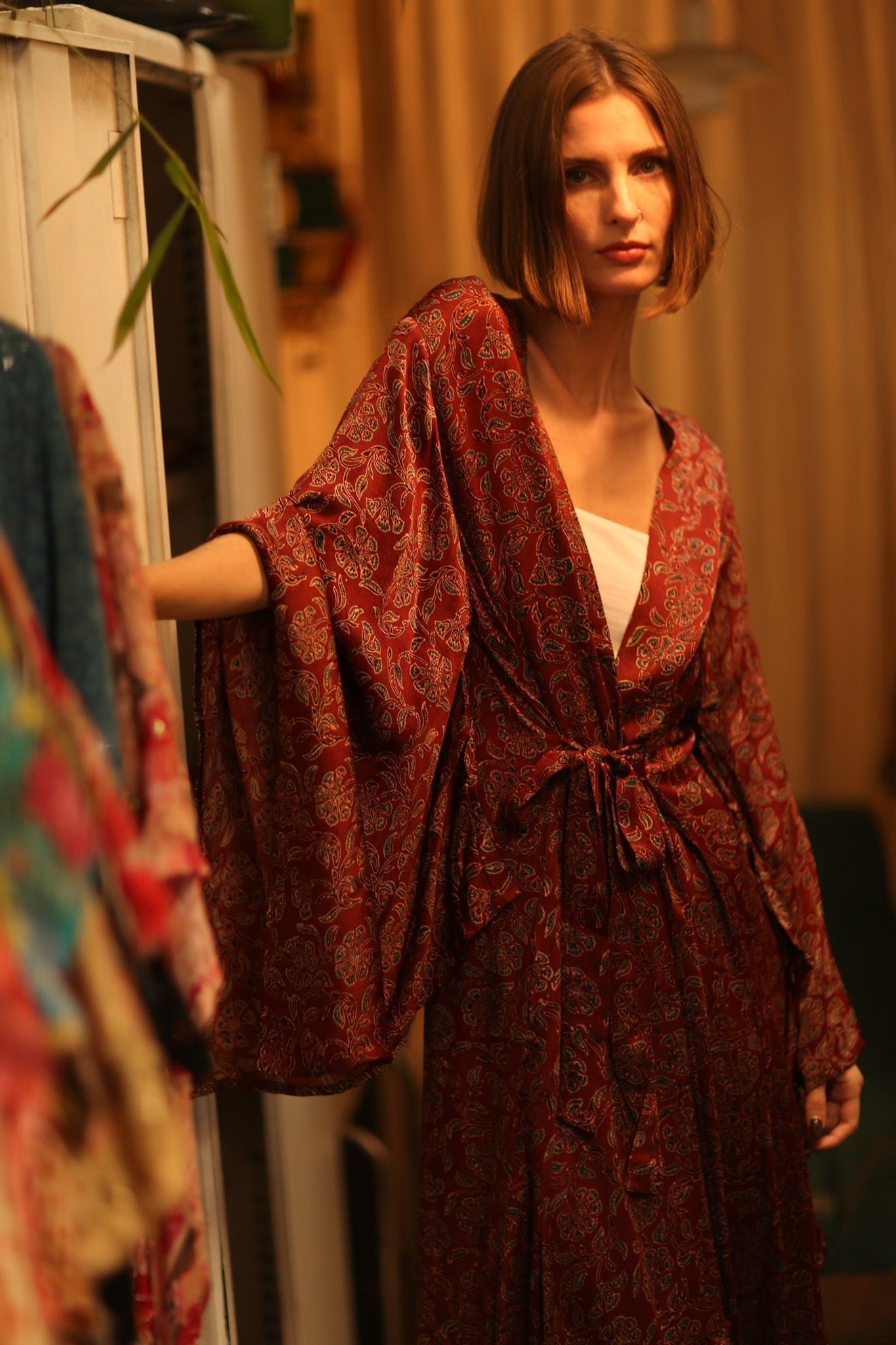 SILK KIMONO PINA TAYLER - BANGKOK TAILOR CLOTHING STORE - HANDMADE CLOTHING