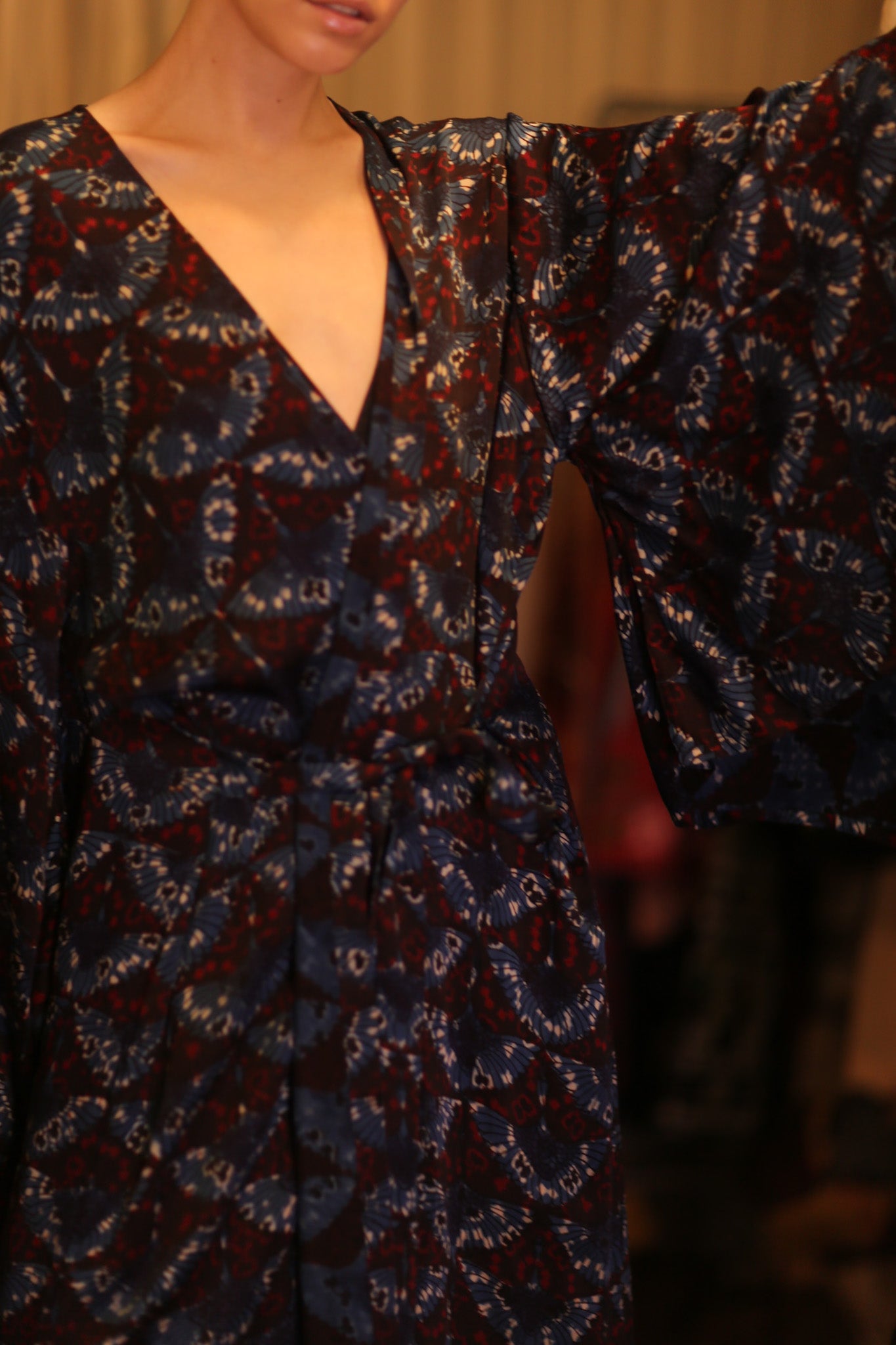 SILK PINA WING KIMONO TOWY - BANGKOK TAILOR CLOTHING STORE - HANDMADE CLOTHING