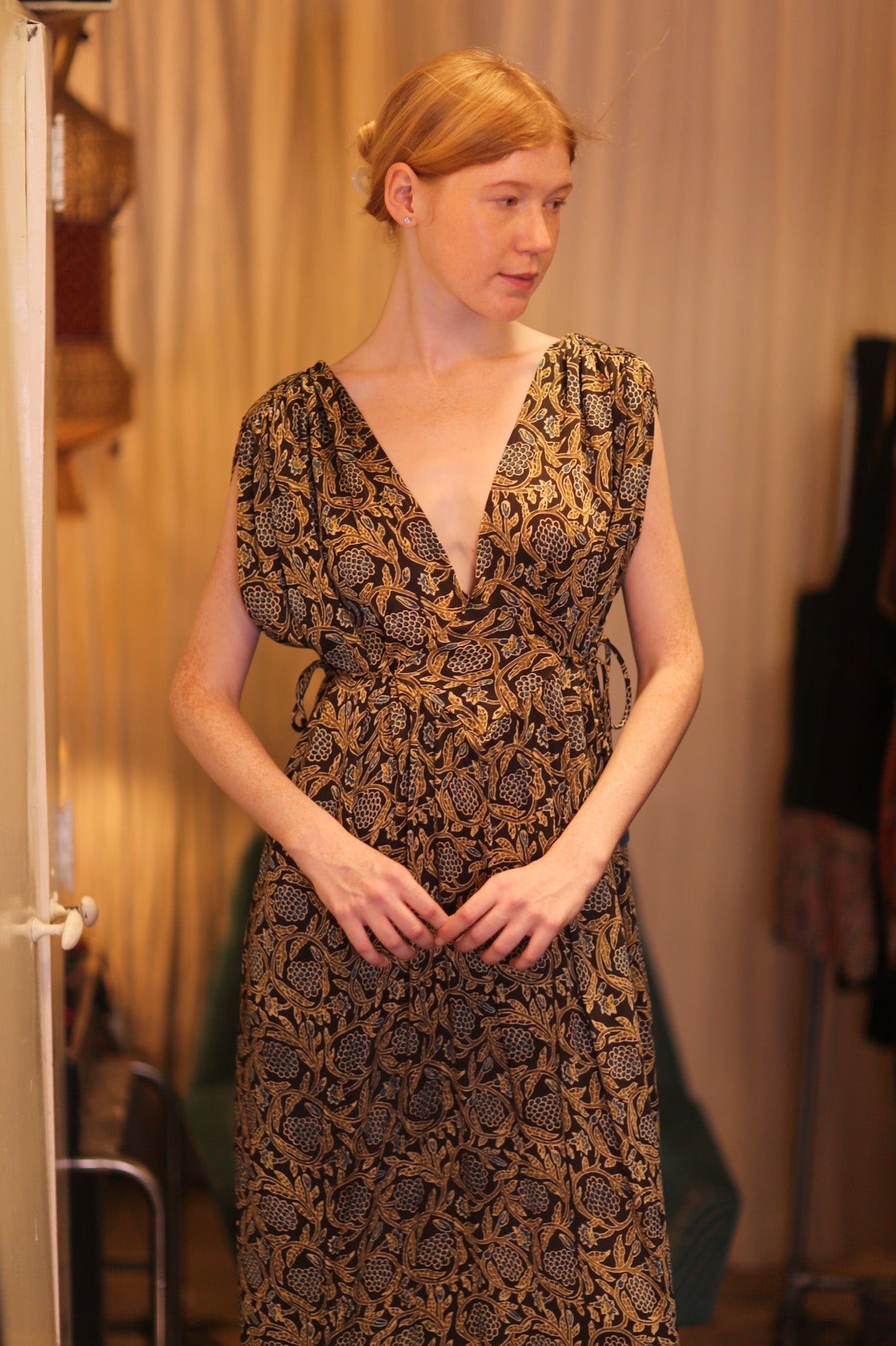 SILK VICTORIA DRESS PANSY - BANGKOK TAILOR CLOTHING STORE - HANDMADE CLOTHING