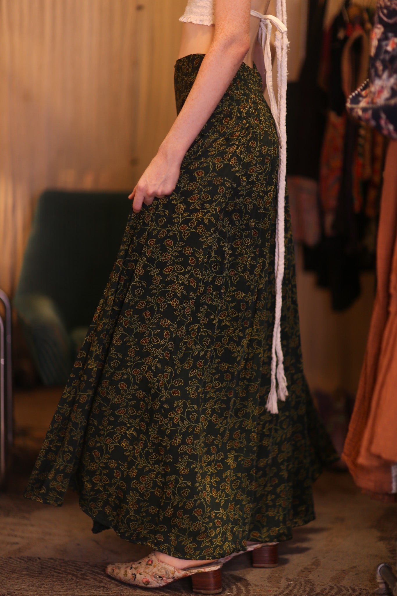 SIlK WIDE LEGS LONG PANTS RUBY FLAMBOYANT - BANGKOK TAILOR CLOTHING STORE - HANDMADE CLOTHING