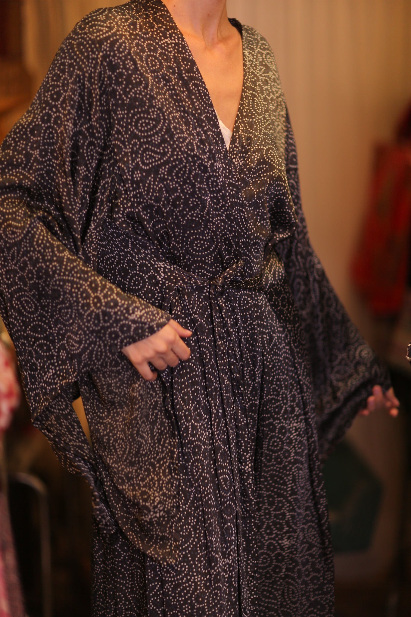 SILK WING KIMONO PINA ELEGO - BANGKOK TAILOR CLOTHING STORE - HANDMADE CLOTHING