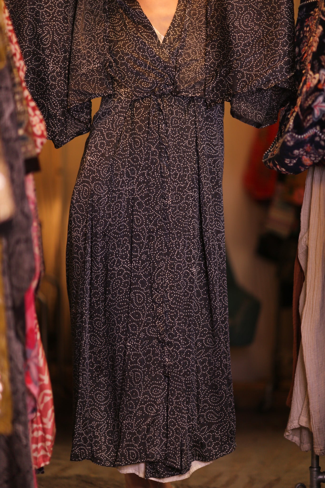 SILK WING KIMONO PINA ELEGO - BANGKOK TAILOR CLOTHING STORE - HANDMADE CLOTHING