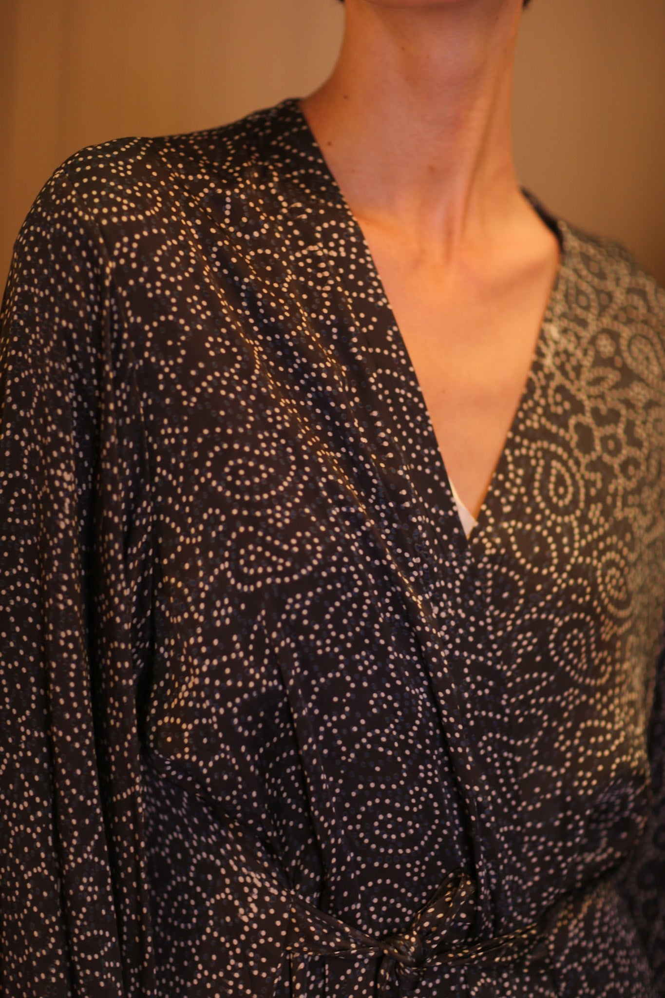 SILK WING KIMONO PINA ELEGO - BANGKOK TAILOR CLOTHING STORE - HANDMADE CLOTHING