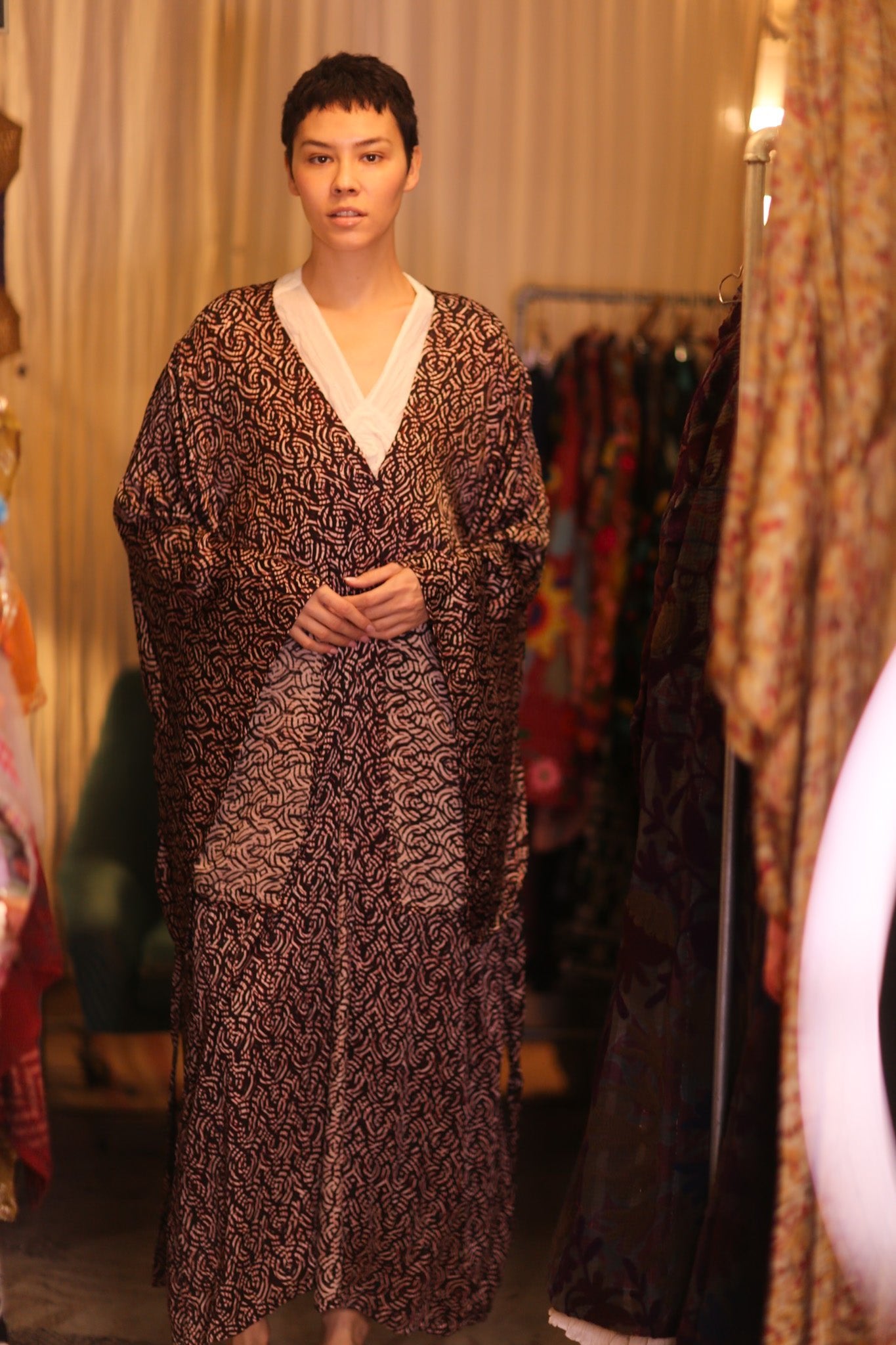 SILK WING KIMONO PINA MAZE - BANGKOK TAILOR CLOTHING STORE - HANDMADE CLOTHING