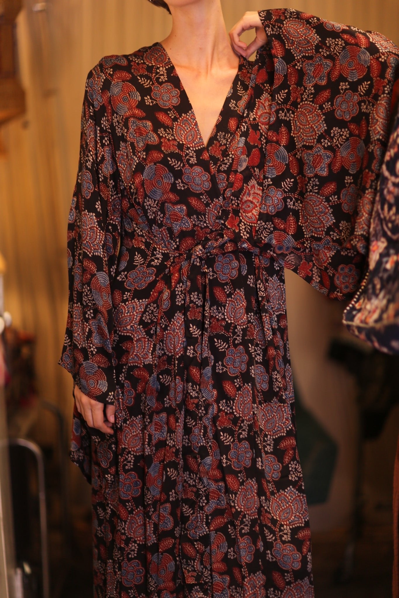 SILK WING KIMONO PINA RUBY - BANGKOK TAILOR CLOTHING STORE - HANDMADE CLOTHING