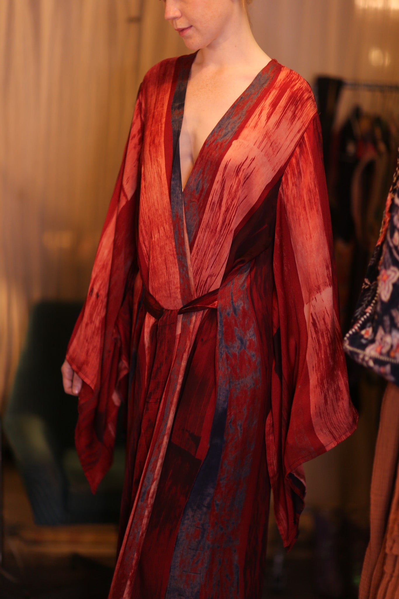 SILK WING KIMONO PINA SAMEE - BANGKOK TAILOR CLOTHING STORE - HANDMADE CLOTHING