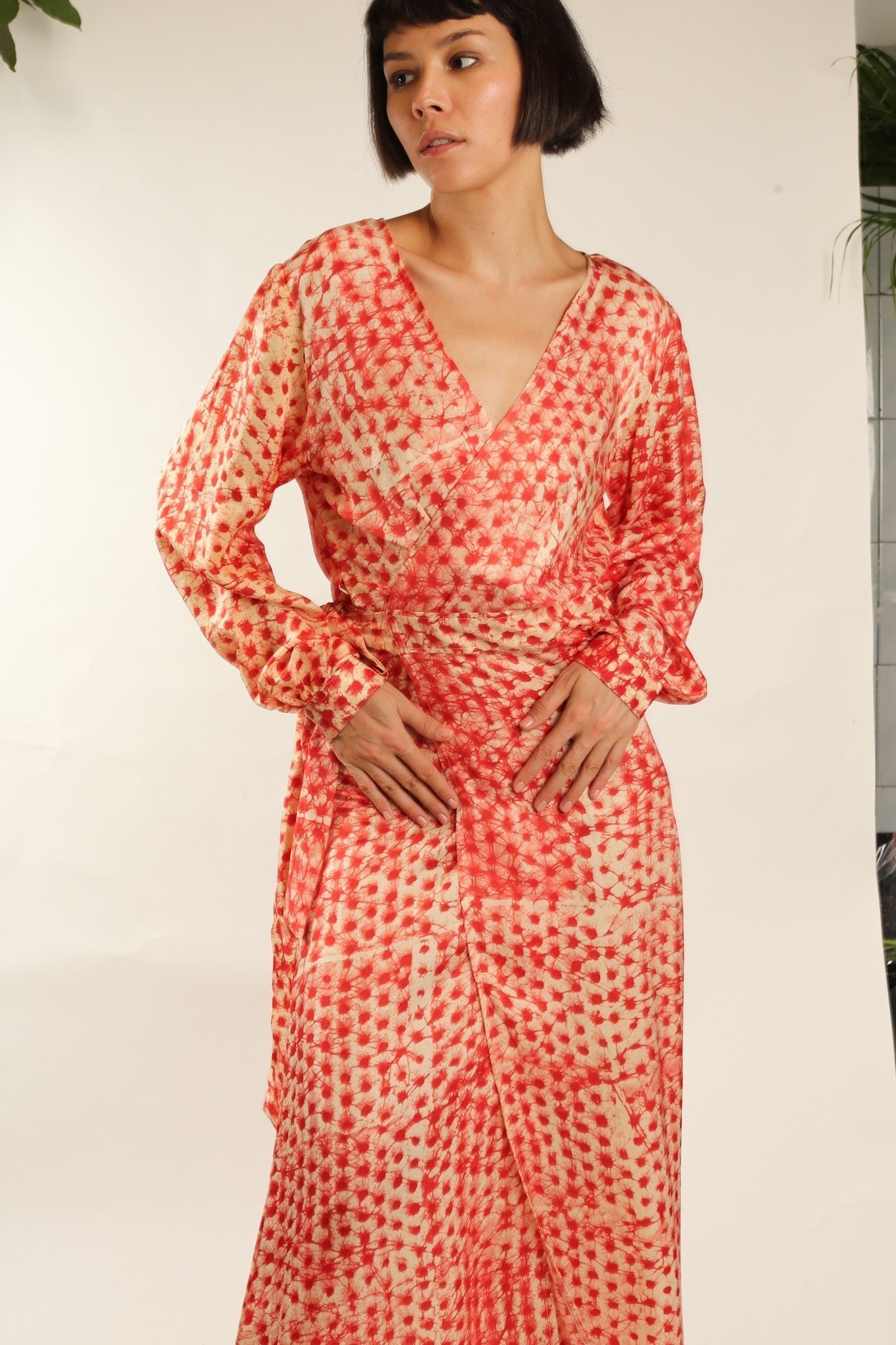 Silk WRAP DRESS CECYLIA - BANGKOK TAILOR CLOTHING STORE - HANDMADE CLOTHING