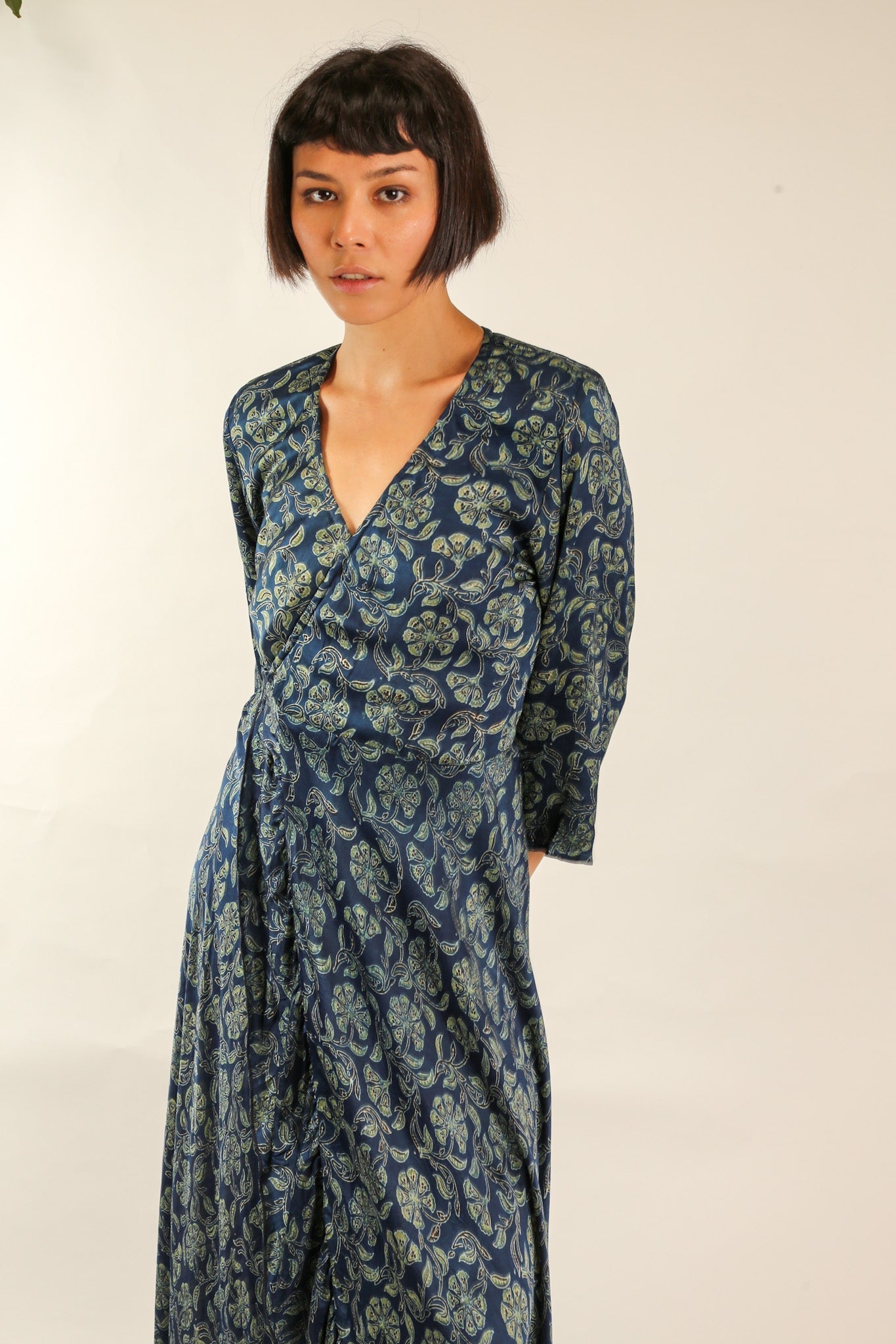 SILK WRAP DRESS WANDA - BANGKOK TAILOR CLOTHING STORE - HANDMADE CLOTHING