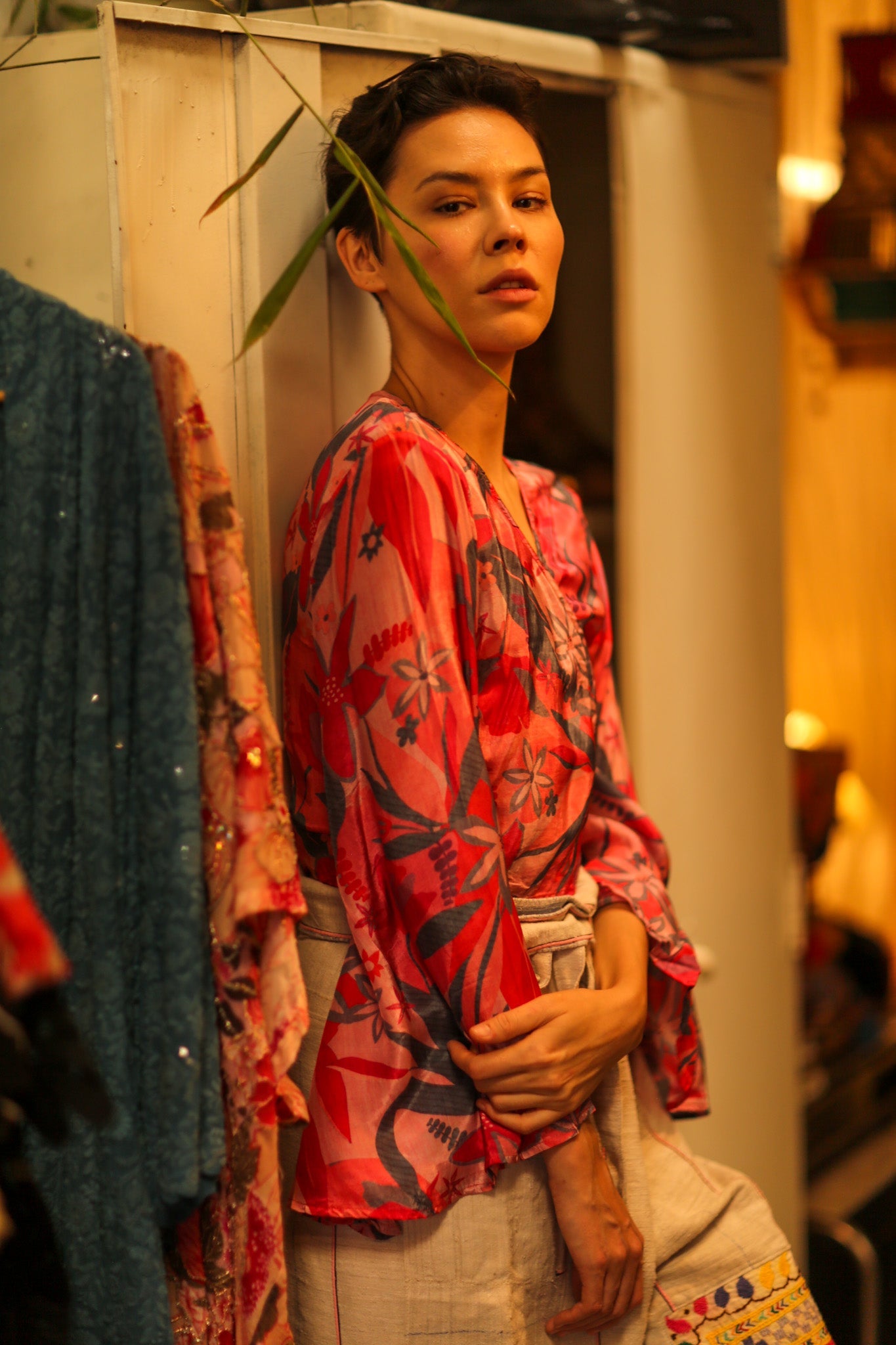 SILK WRAP TOP AVRELIA PINK JUNGLE - BANGKOK TAILOR CLOTHING STORE - HANDMADE CLOTHING