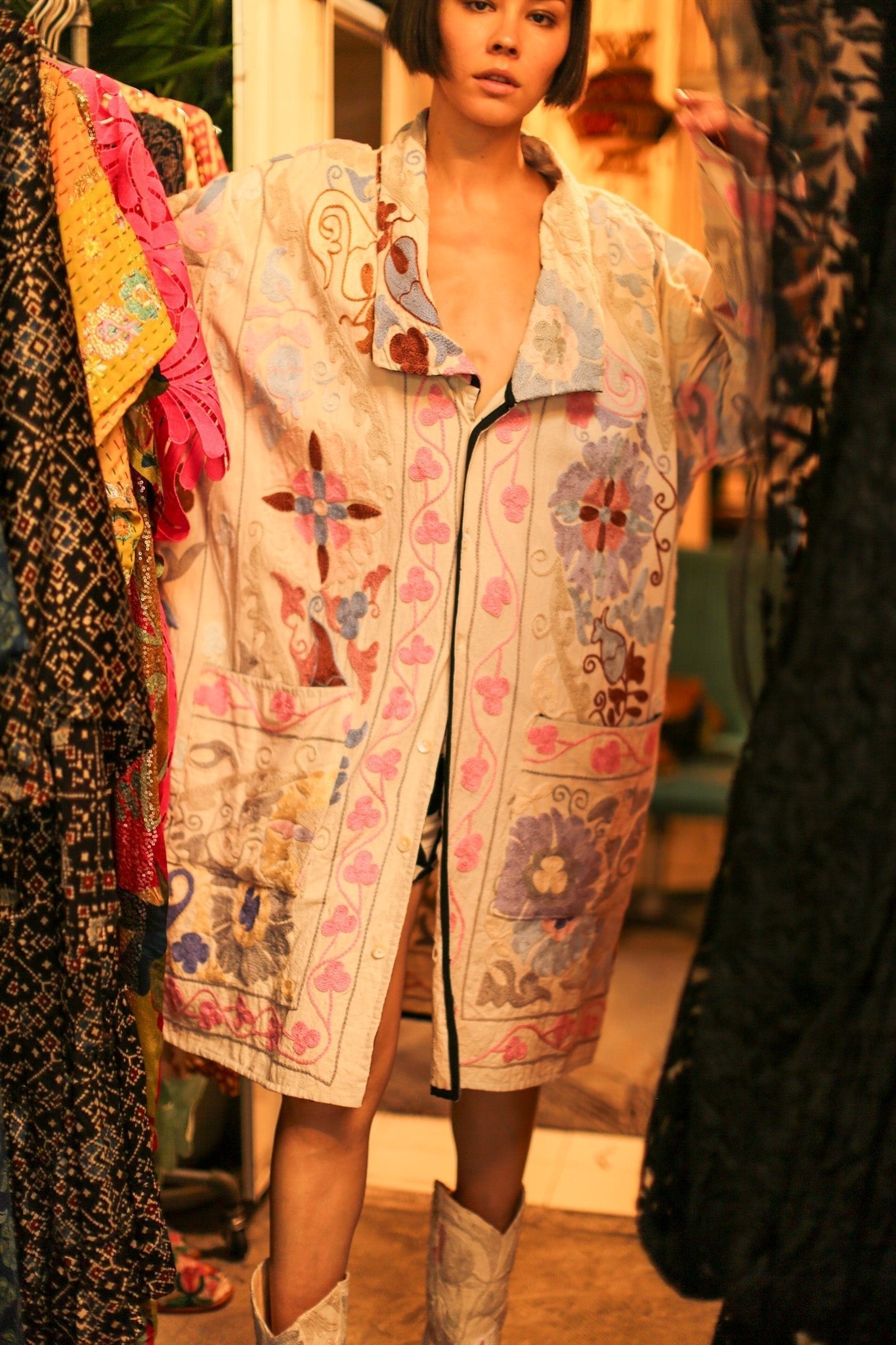 SUZANI COAT LEYNA - BANGKOK TAILOR CLOTHING STORE - HANDMADE CLOTHING